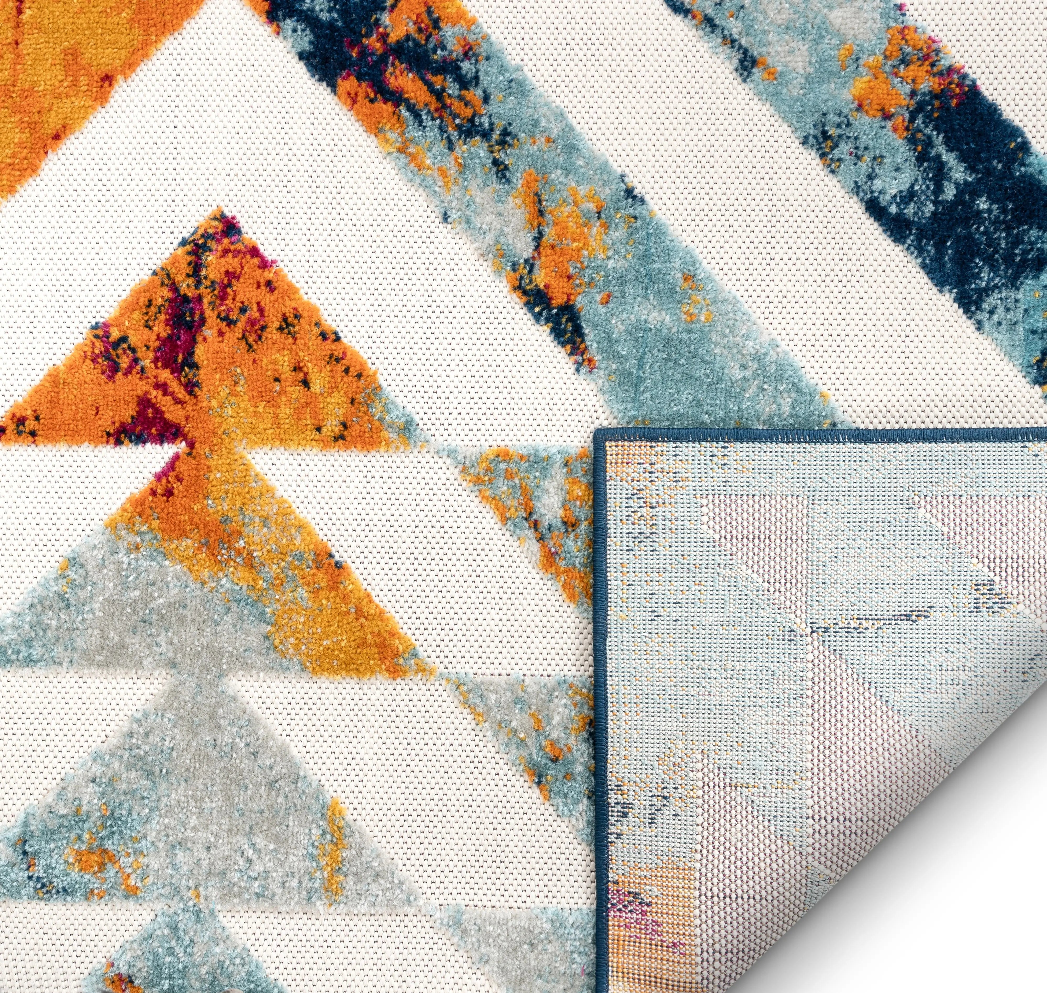 Carmen Geometric Chevron Bold Multi-Color Multi Indoor/Outdoor High-Low Rug、mySite、gigharbornorthrealestate