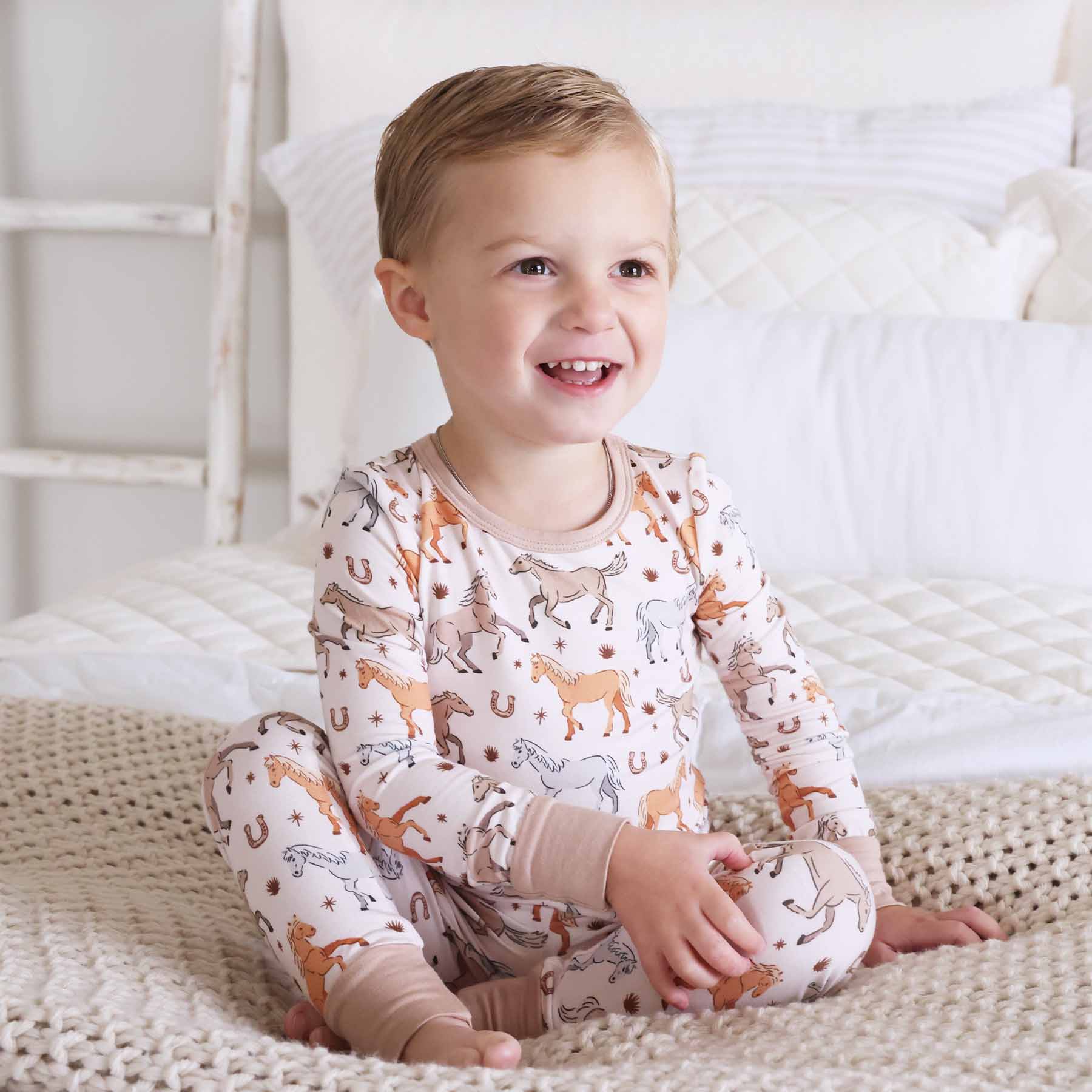  P's Ponies Two Piece Pajama Set、mySite、layawaytickets