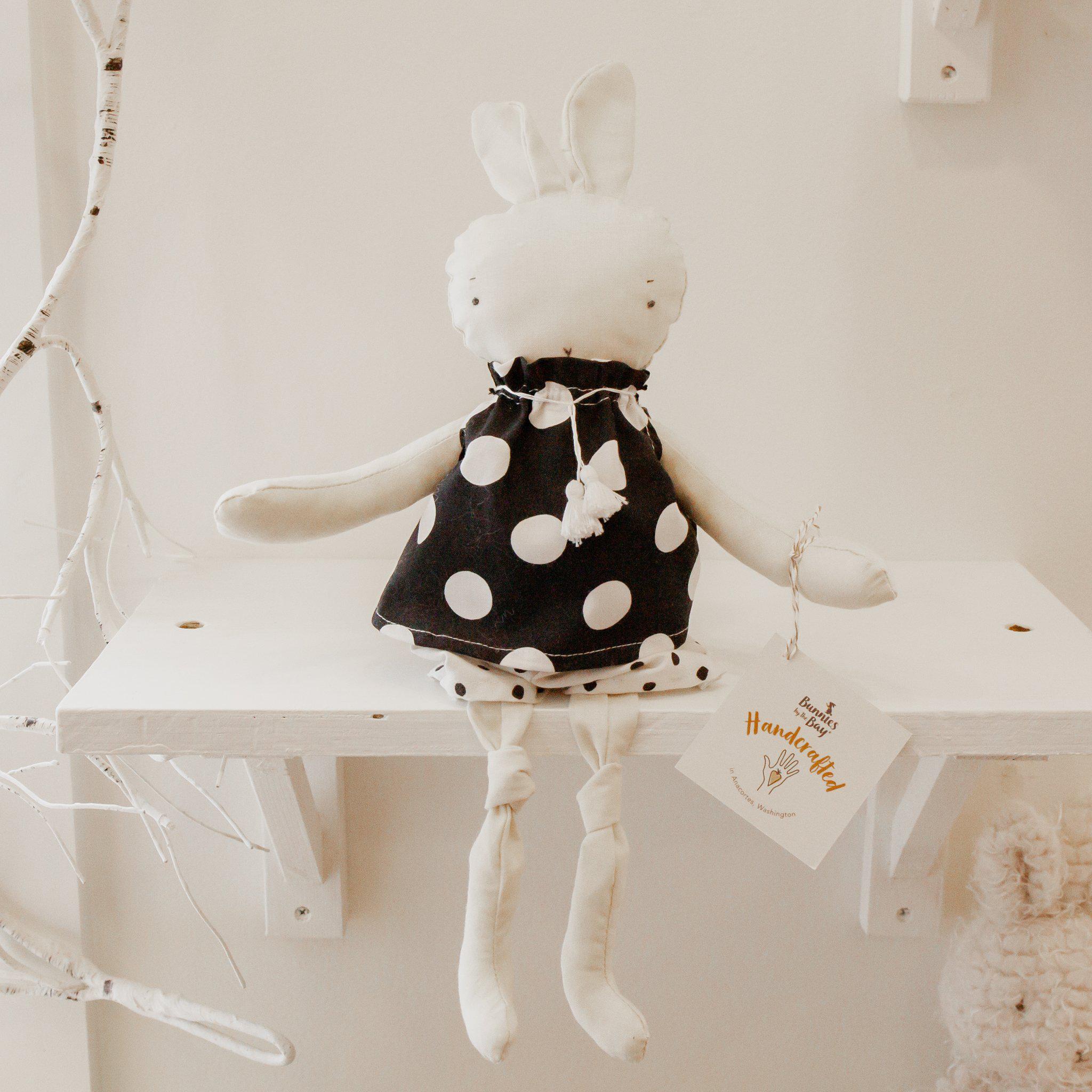 RETIRED - Hutch Studio - Dottie Bun 1 - One of a Kind Bunny、mySite、g9winljtr