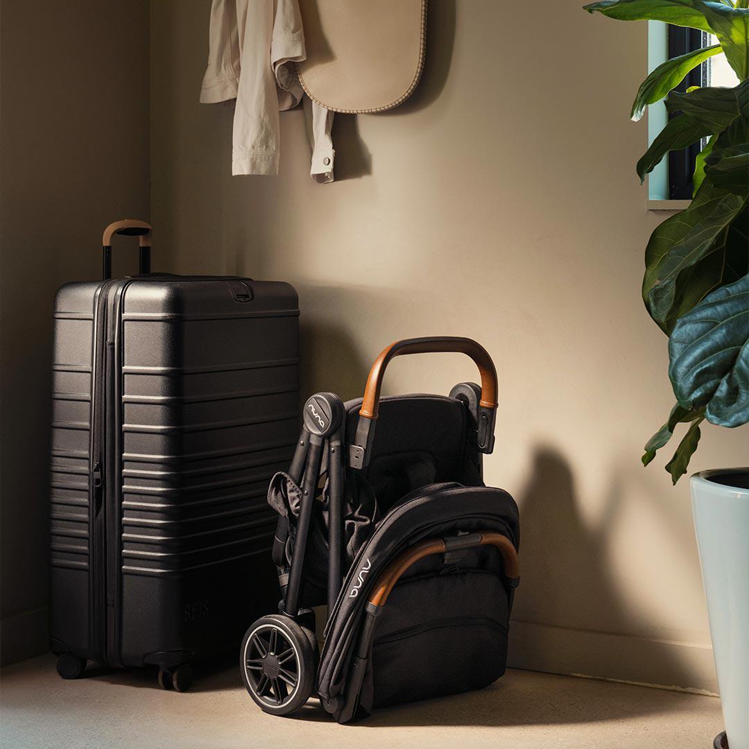  Nuna TRVL Compact Stroller - Caviar、mySite、merchandisen