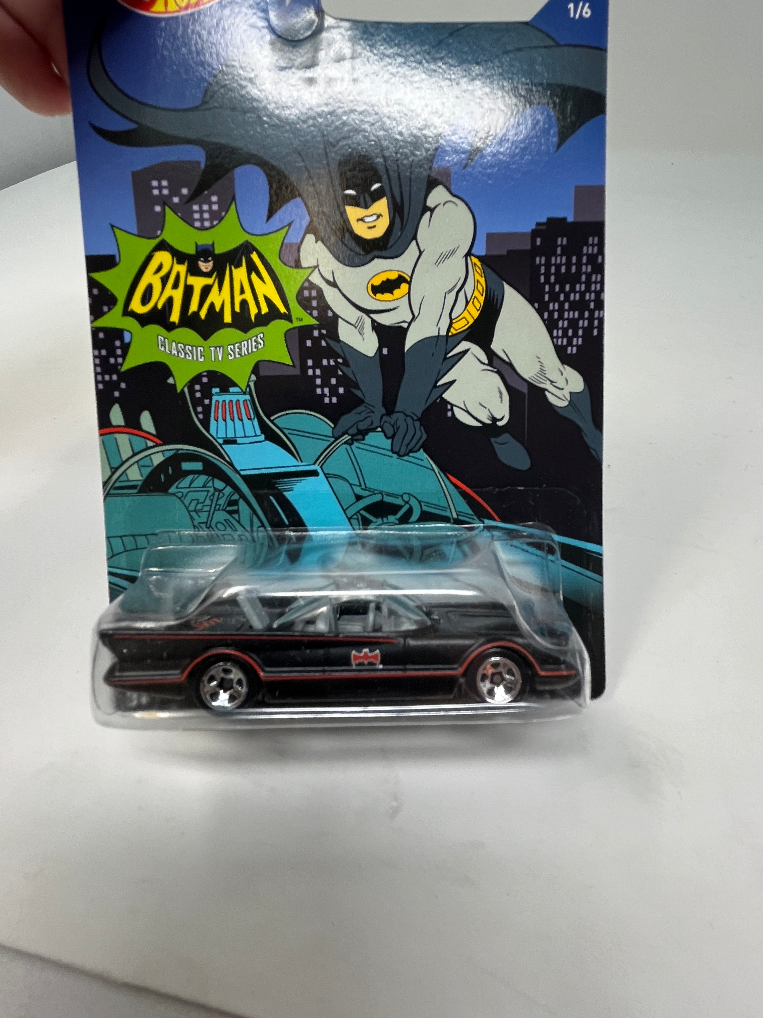 Classic TV Series Batmobile * Batman * Hot Wheels DC Comics Series、mySite、hgirdovlk