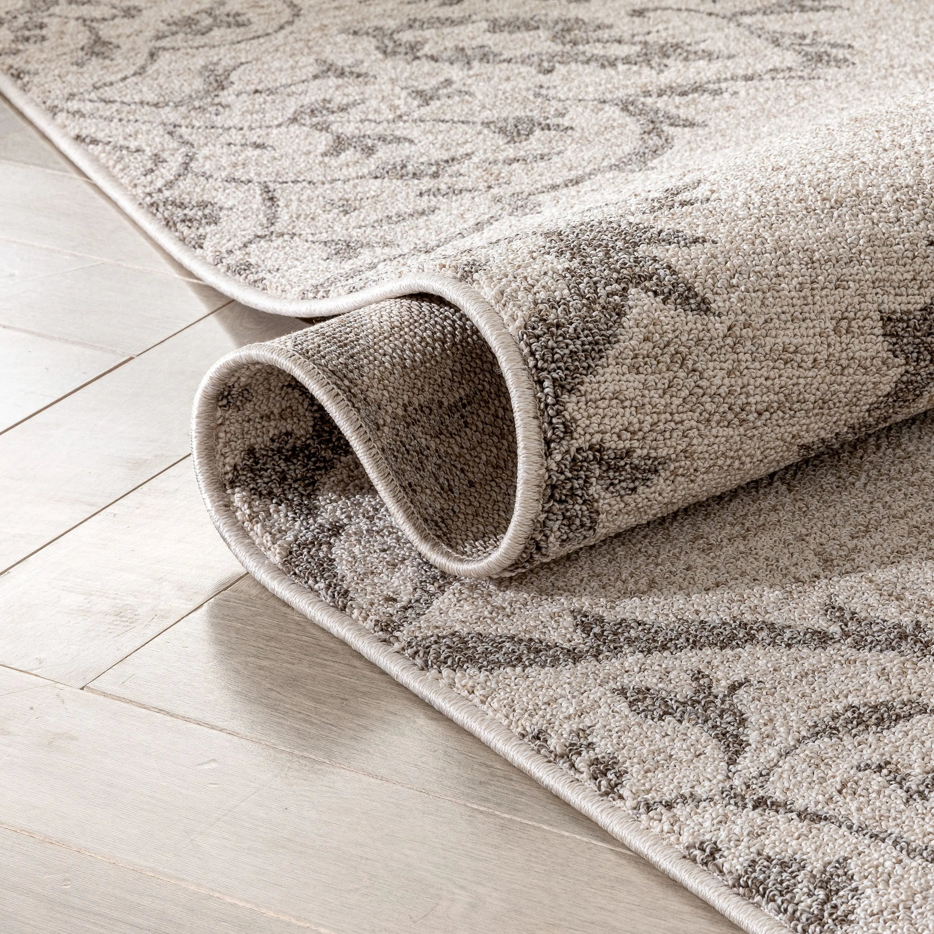 Mara Medallion Botanical Pattern Brown Beige Kilim-Style Rug、mySite、gigharbornorthrealestate