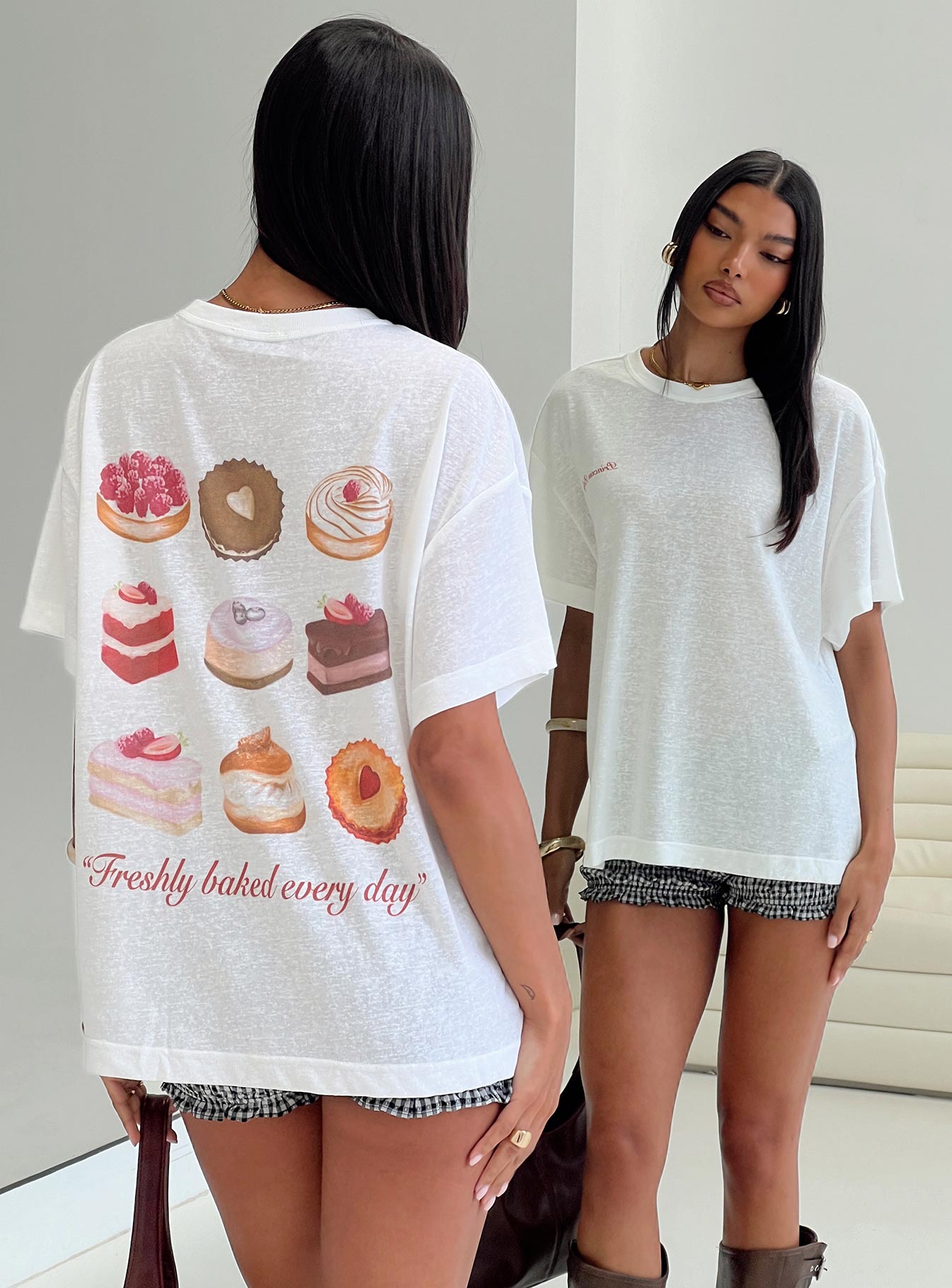 Bakery Caked Oversized Tee Cream、mySite、solidvoid