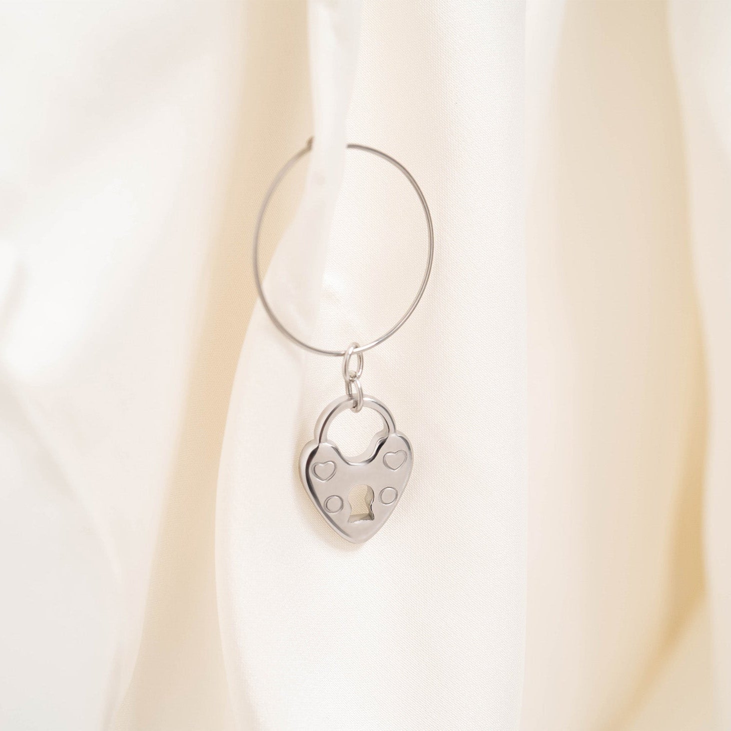 18K Gold PVD Stainless Steel Wire Hoop Earrings / ERJ0044、mySite、dreamappss