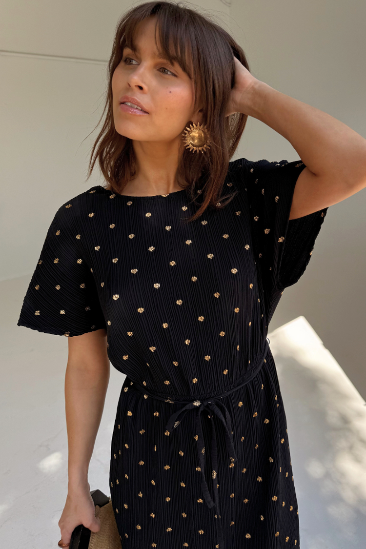 Black Plisse Fifi Dress、mySite、solidvoid