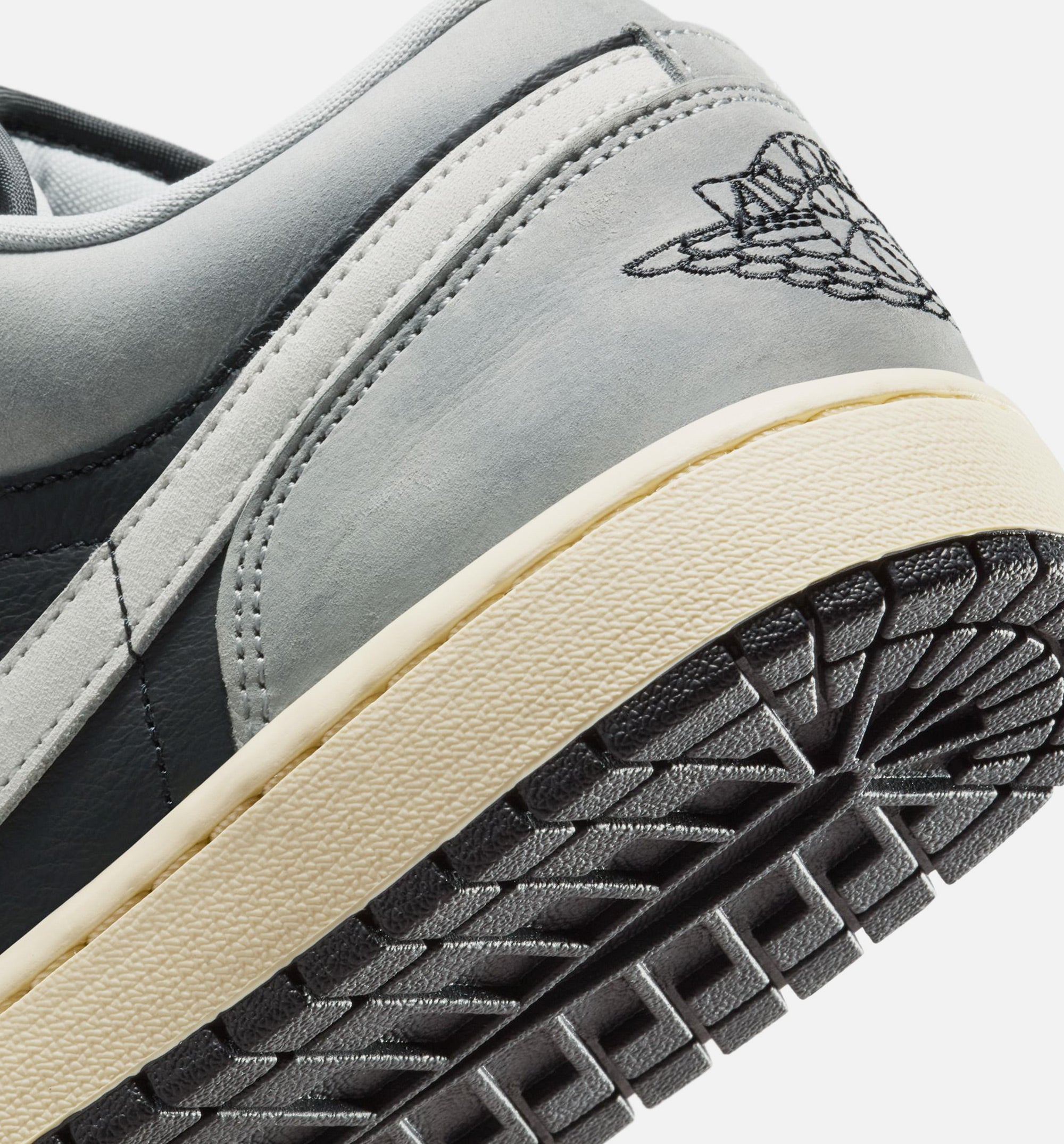 Air Jordan 1 Low SE Mens Lifestyle Shoe - Light Smoke Grey/White/Off Noir、mySite、dreamappss