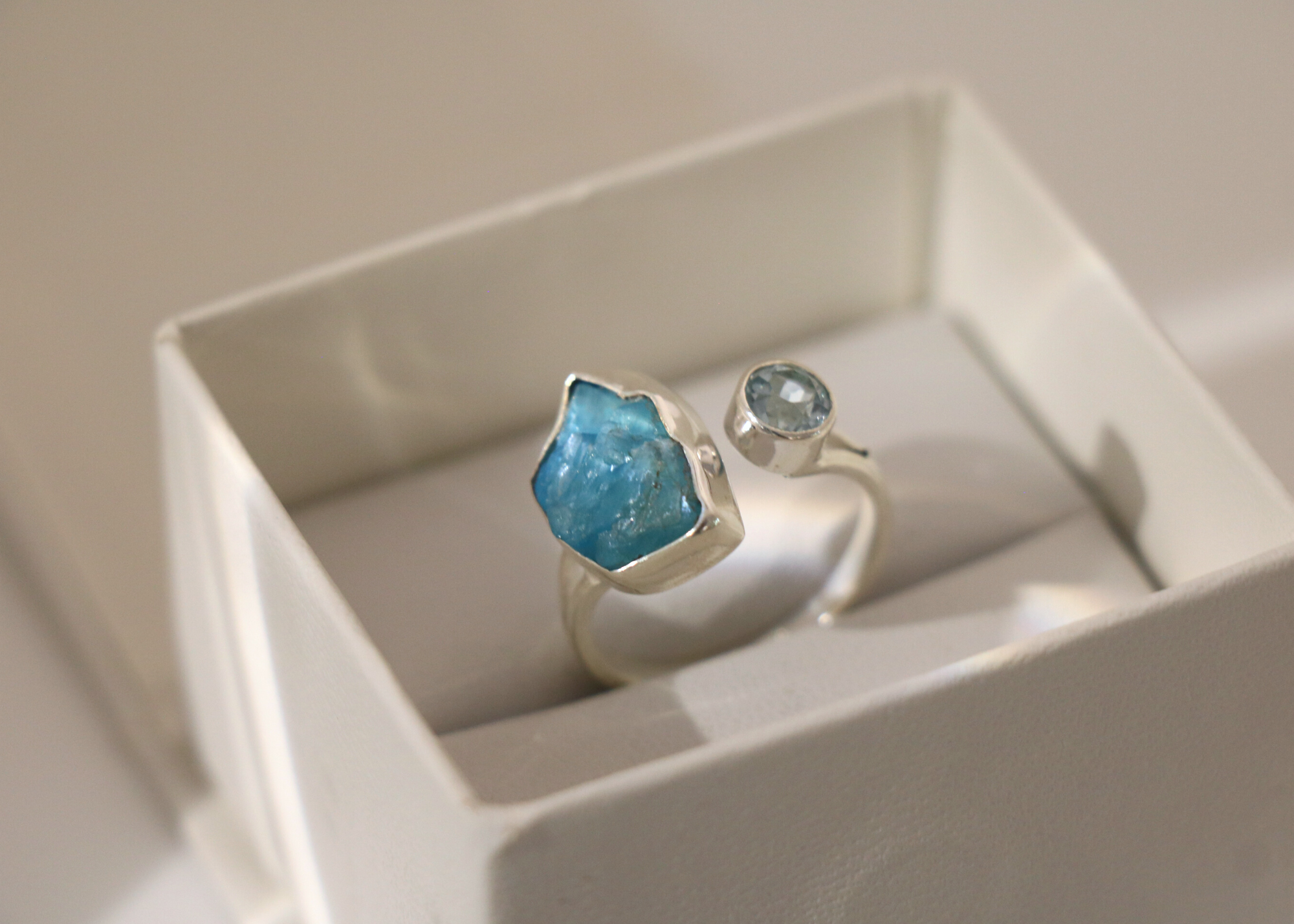 Apatite and Polished Aquamarine Ring (Sterling Silver)、mySite、topwebapps