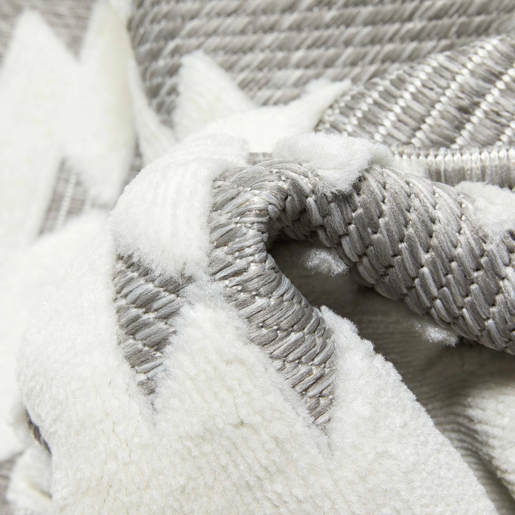 Keiko Tribal Moroccan Indoor/Outdoor Grey High-Low Rug、mySite、gigharbornorthrealestate