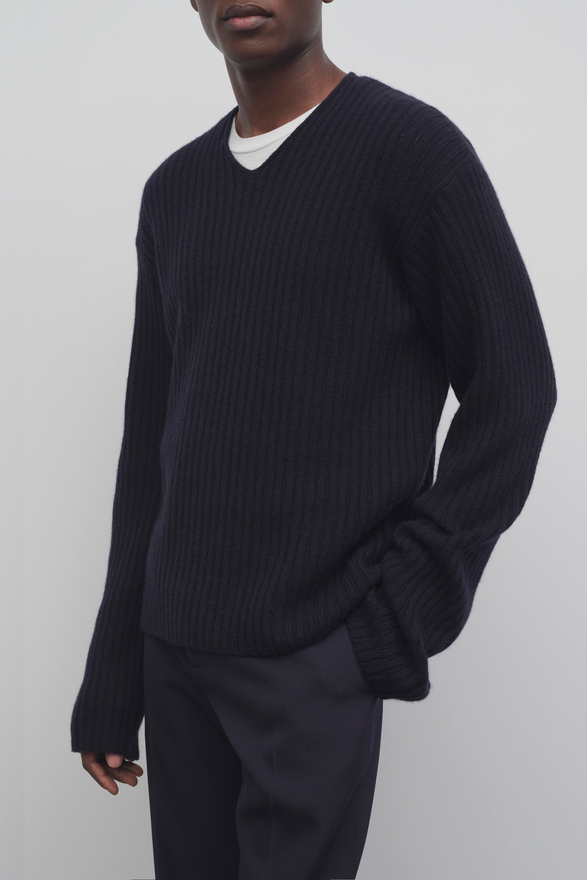 Gustave Sweater in Cashmere、mySite、aoinhome