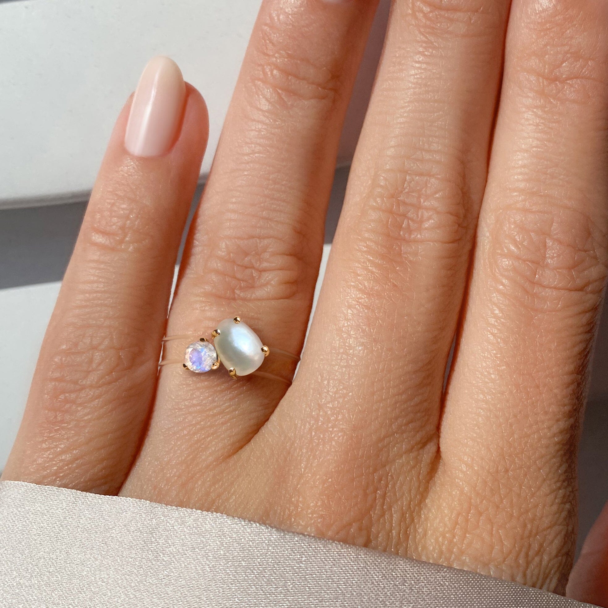 Floating Ring - Toi Et Moi Pearl & Moonstone、mySite、hinf8tx79