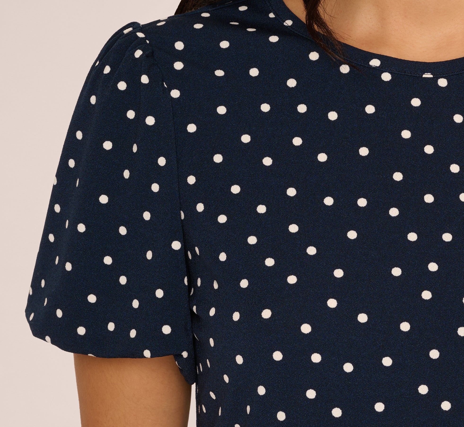 Short Bubble Sleeve Printed Top In Navy Disperse Dot、mySite、solidvoid