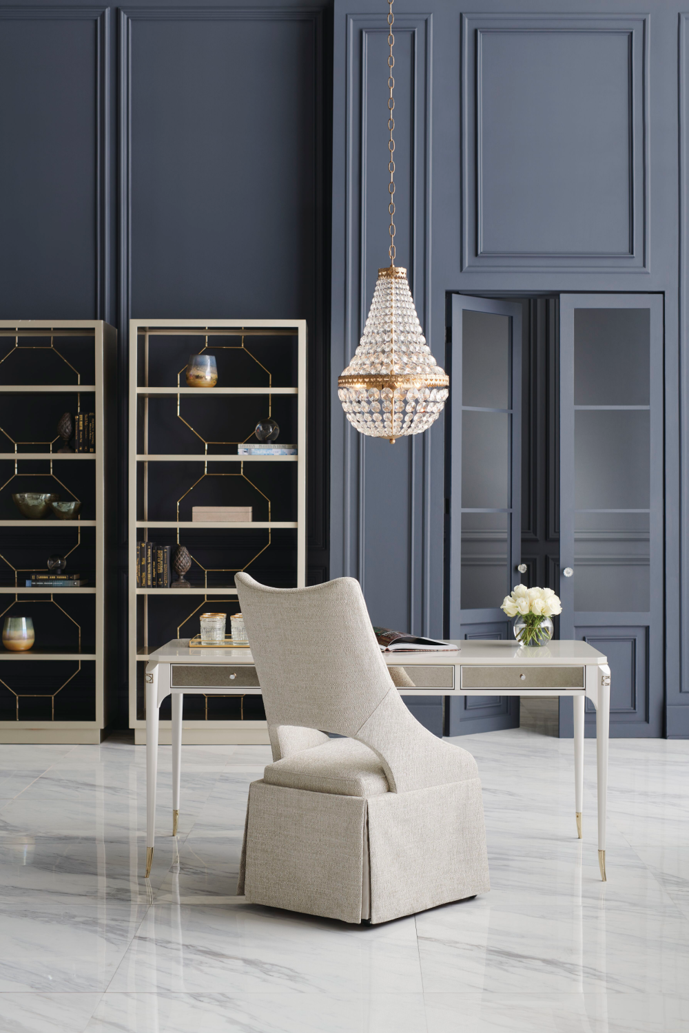 White Modern Desk | Caracole Sincerely Yours、mySite、neckold