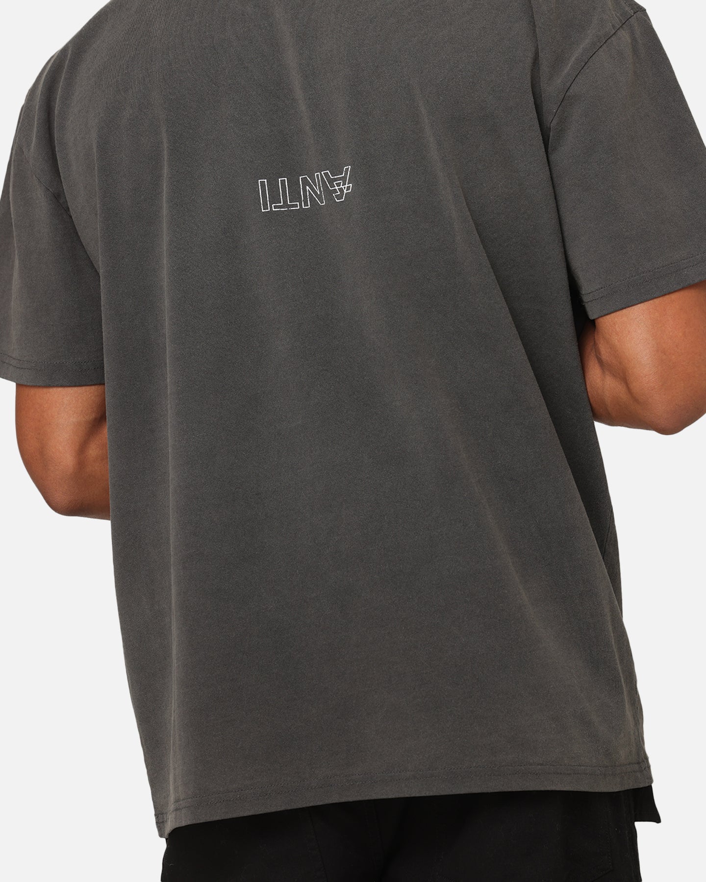 {product_title} - {shop_name}