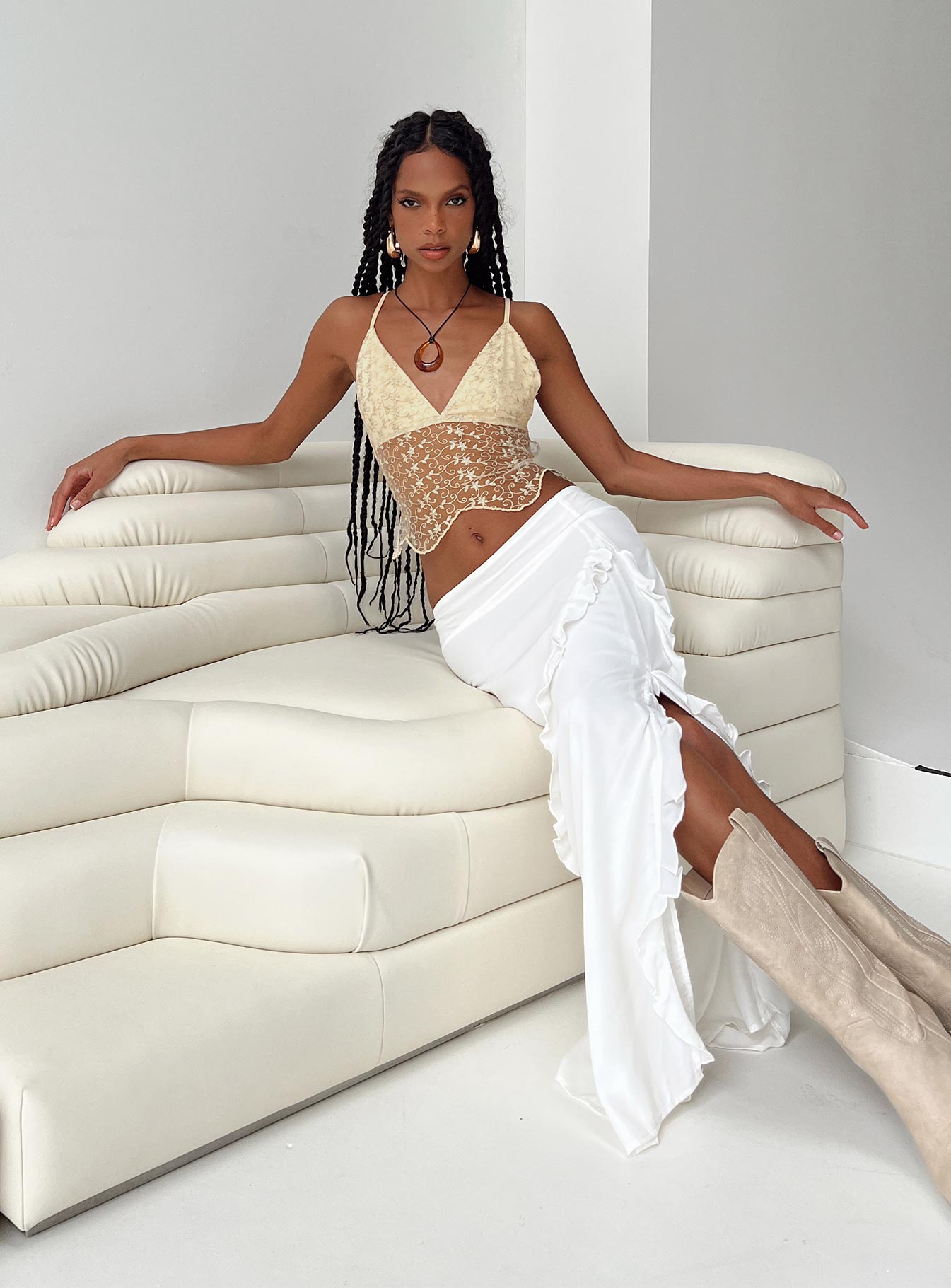 Cecelia Embroidery Top Gold、mySite、solidvoid