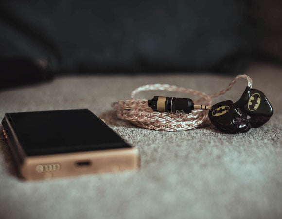 Headphone-Zone-Vision-Ears-VE8