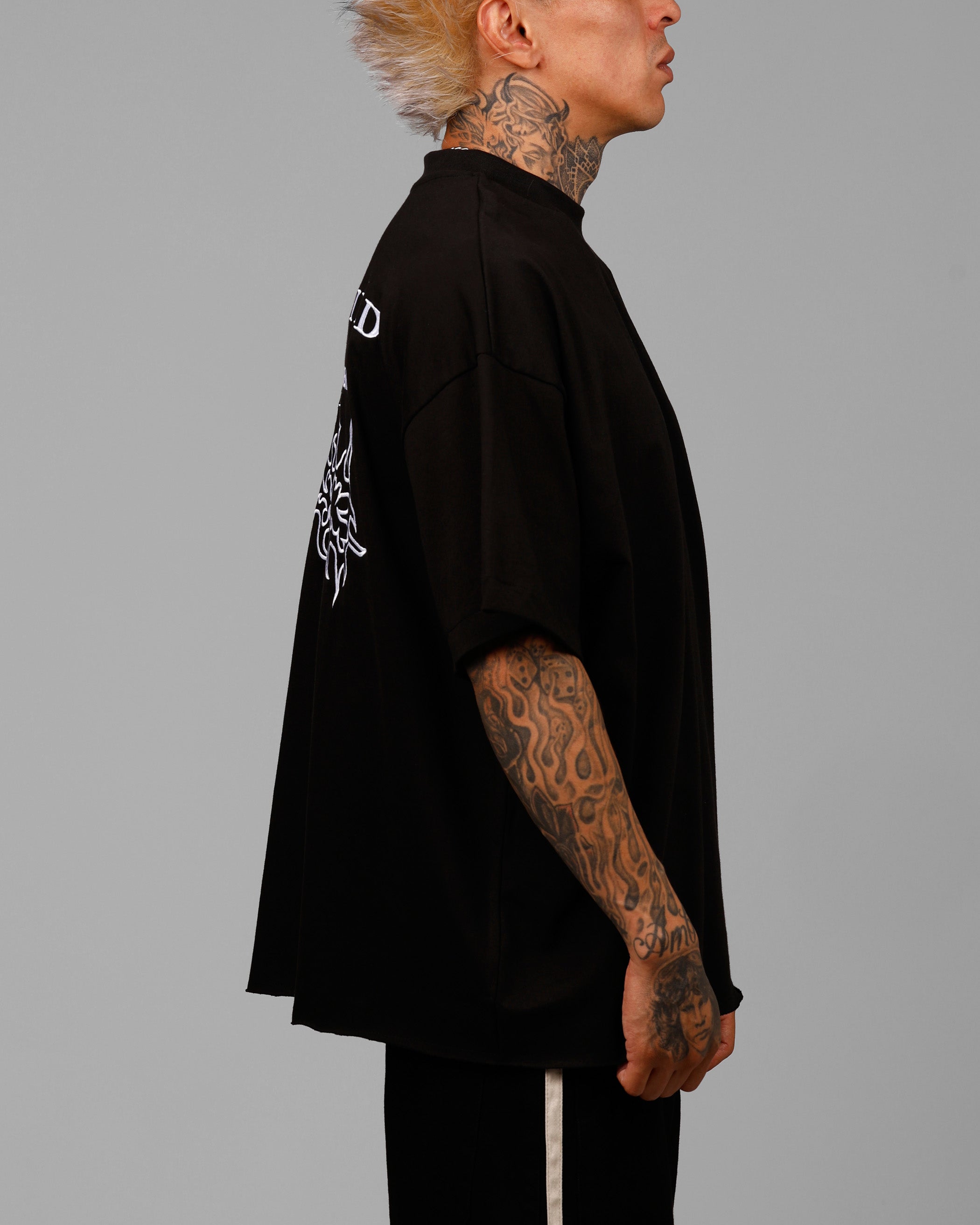 {product_title} - {shop_name}