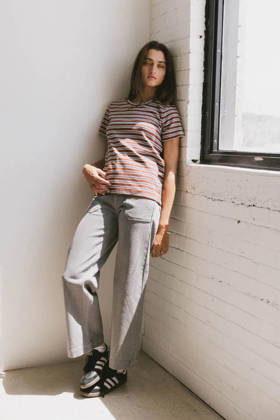 {product_title} - {shop_name}