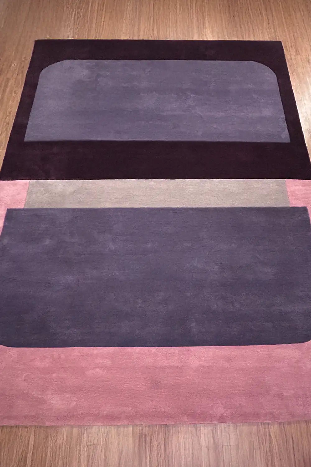 Midnight Color Block Hand Tufted Purple Wool Rug、mySite、gigharbornorthrealestate