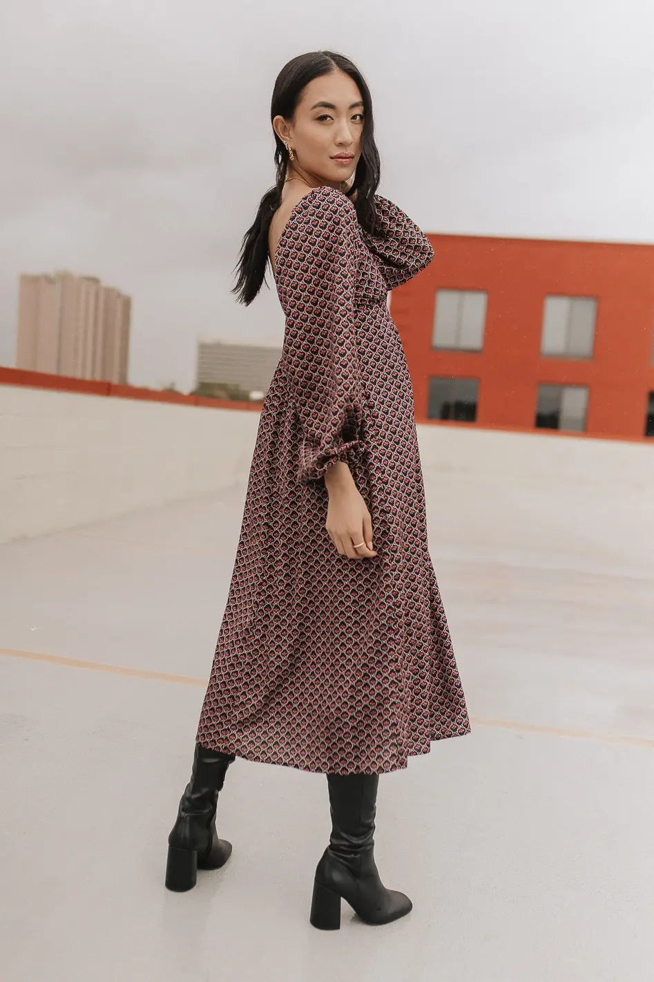 {product_title} - {shop_name}