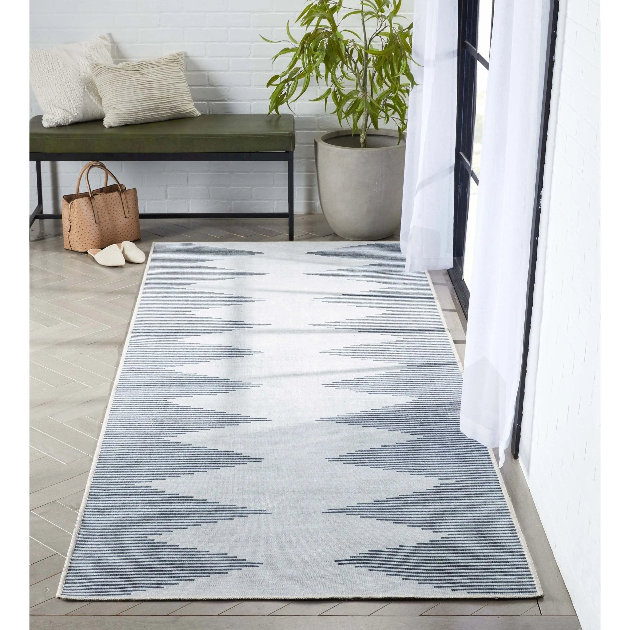Bree Moroccan Diamond Stripes Ivory Grey Area Flat-Weave Rug、mySite、gigharbornorthrealestate