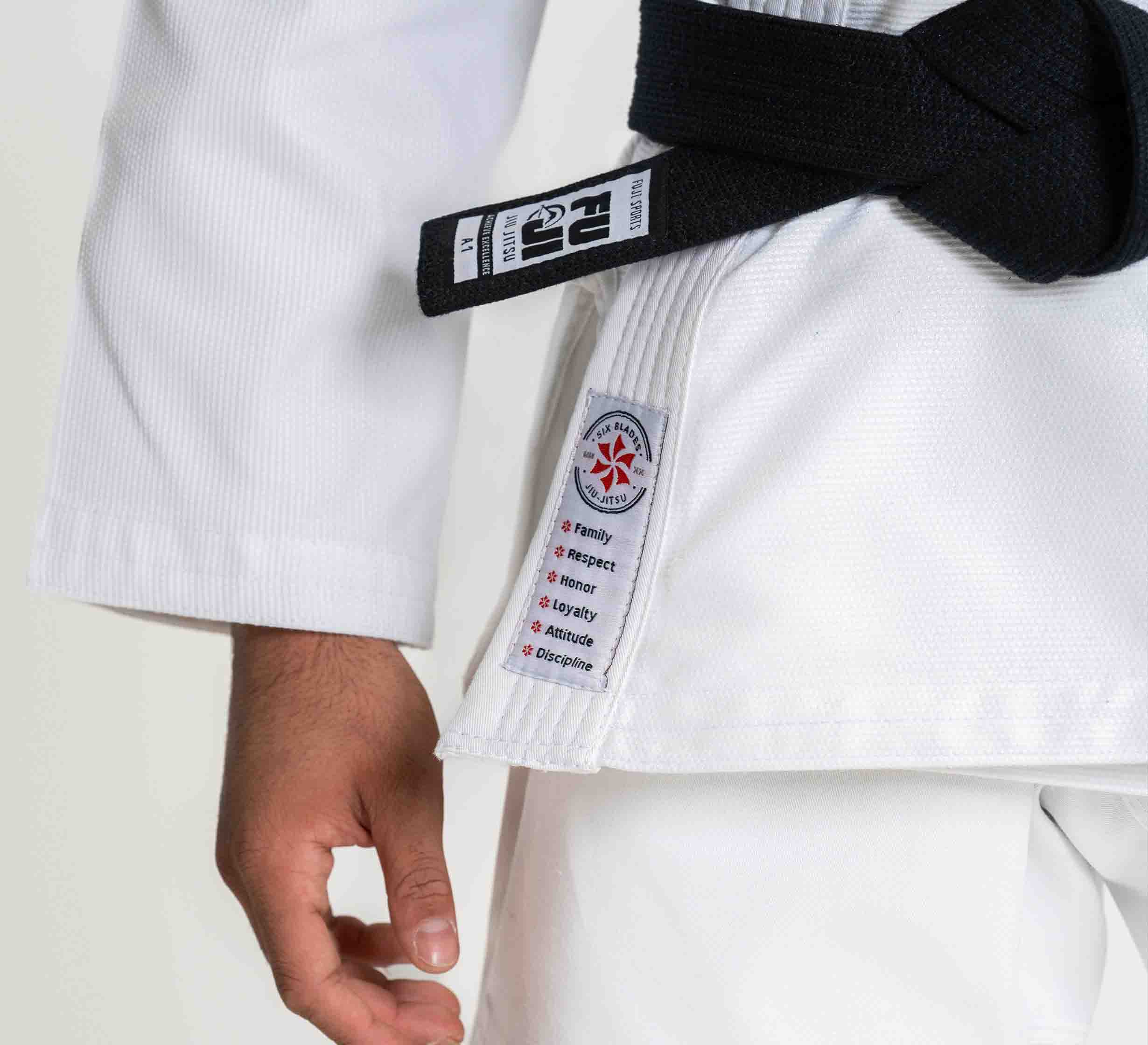 Six Blades Association BJJ Gi White、mySite、gigharbornorthrealestate