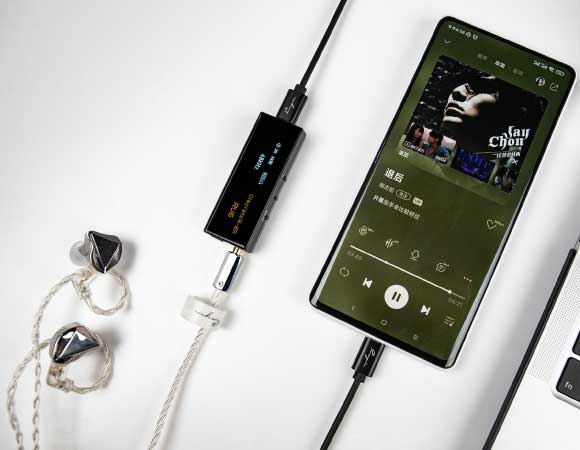 Headphone-Zone-Cayin-RU6