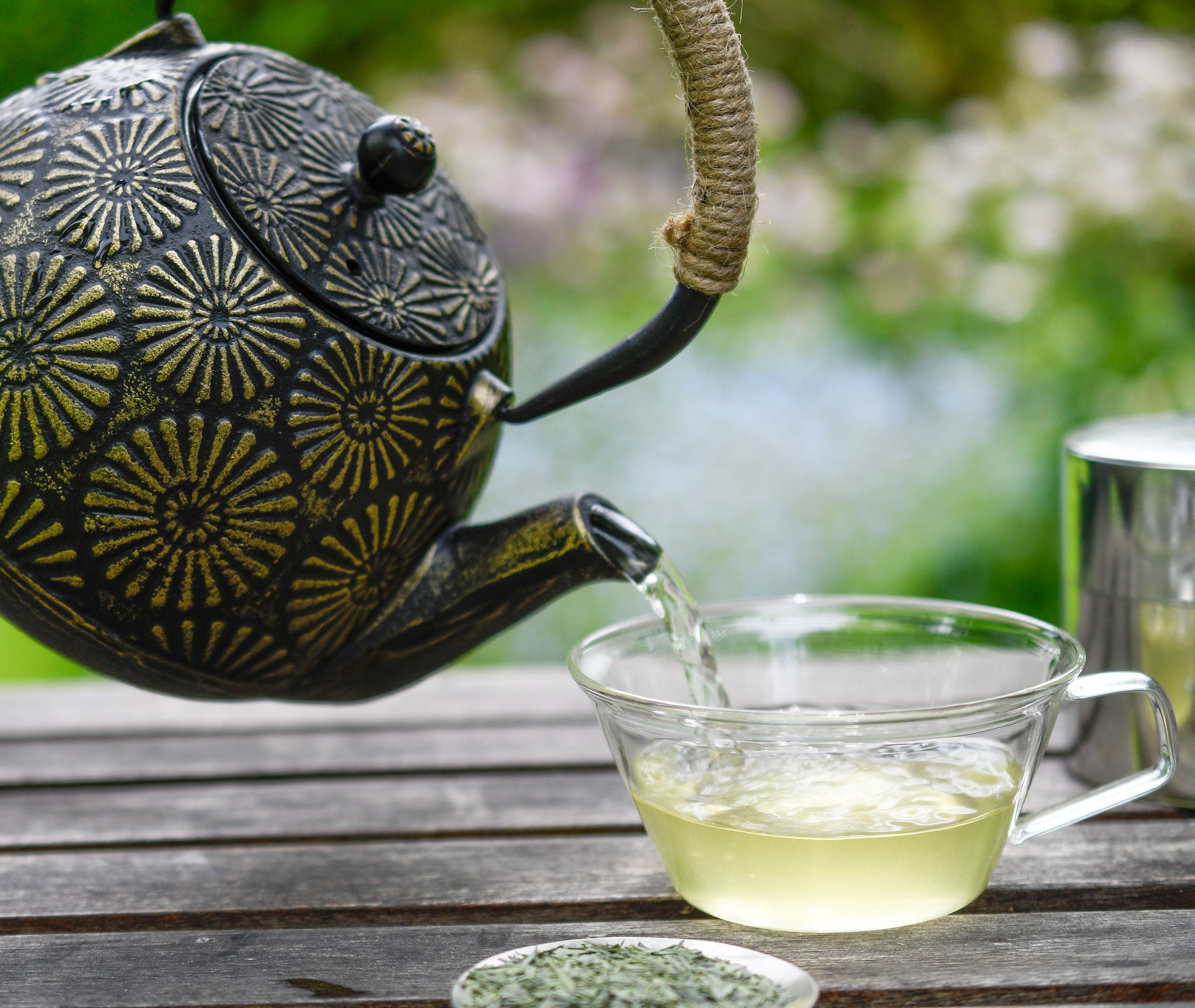 Cast Iron Teapot Chrysanthemum 1.2L、mySite、topwebapps