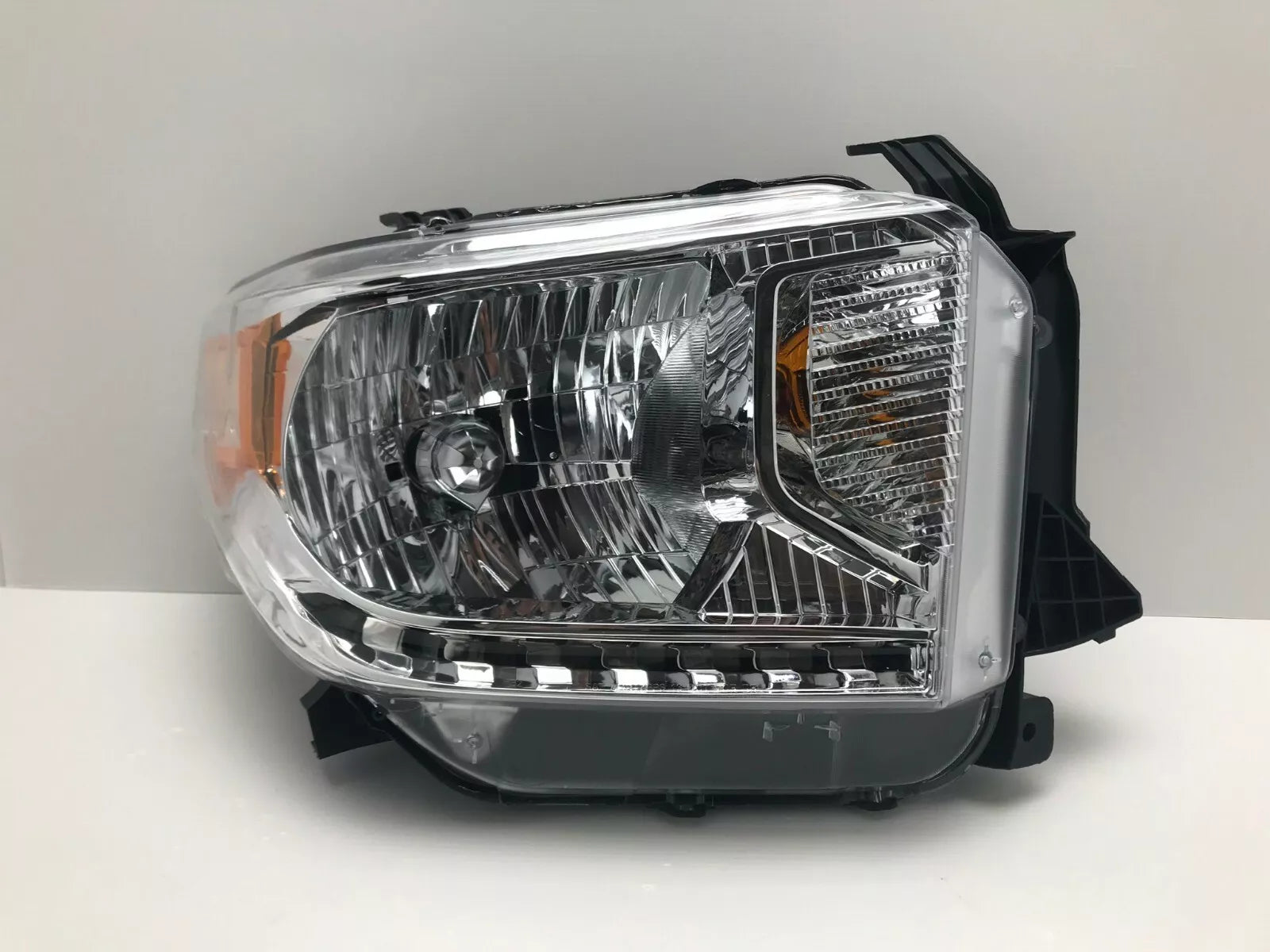 14-16 Toyota Tundra Passenger Right Halogen Headlight w/o Leveling Lamp、mySite、nflplayoffbracketp