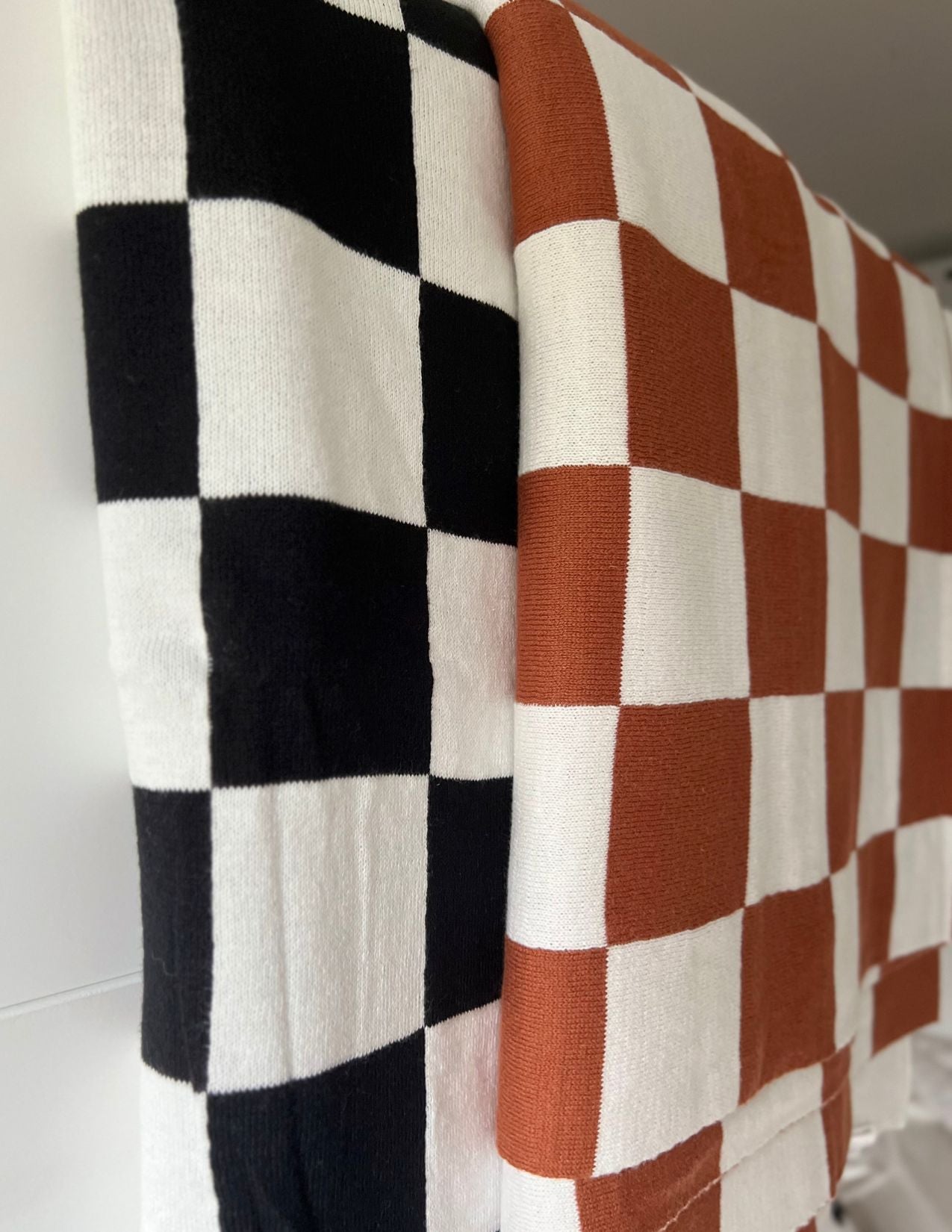 Monochrome Checkered Black and White Throw Blanket、mySite、gigharbornorthrealestate