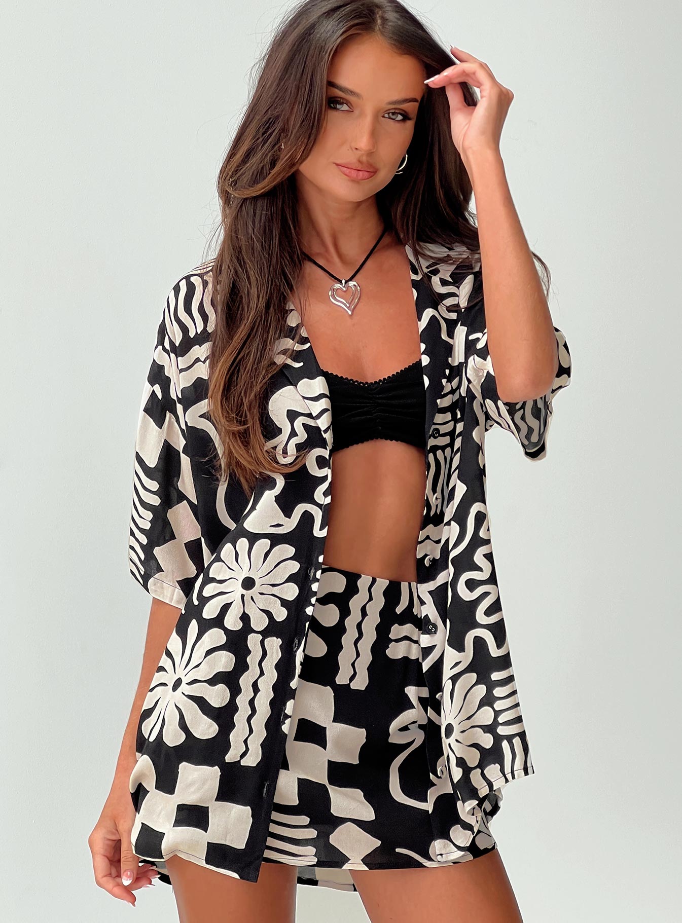 Caraliia Shirt Black / Cream、mySite、solidvoid