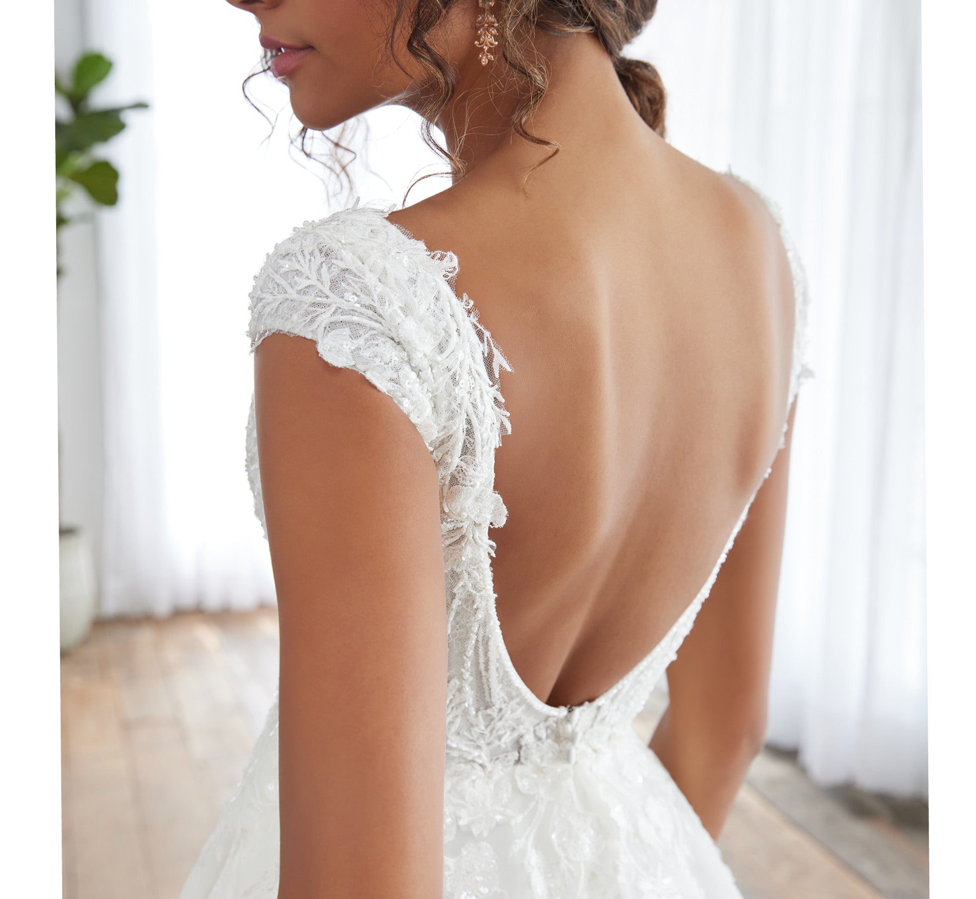 Lace A-Line Gown In Ivory Nude、mySite、solidvoid