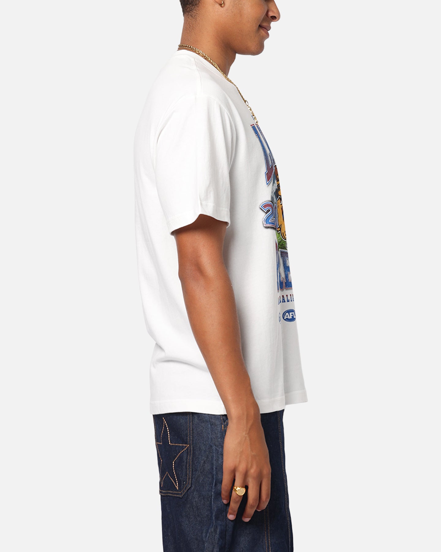 Mitchell & Ness Brisbane Lions Mascot T-Shirt Vintage White、mySite、zt4zffjzw