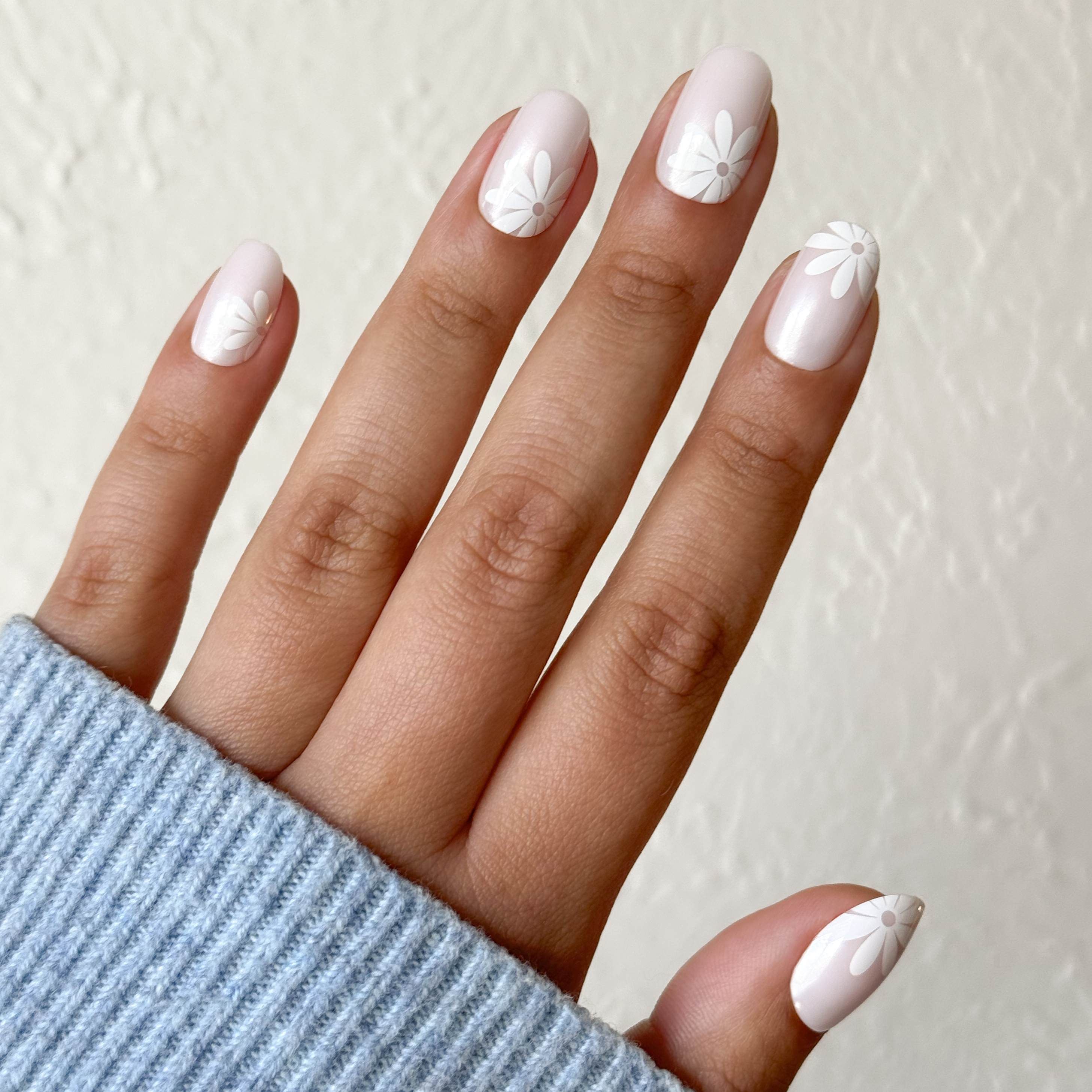 Chrome Daisy Pop - Press-On | Short | Round、mySite、solidvoid