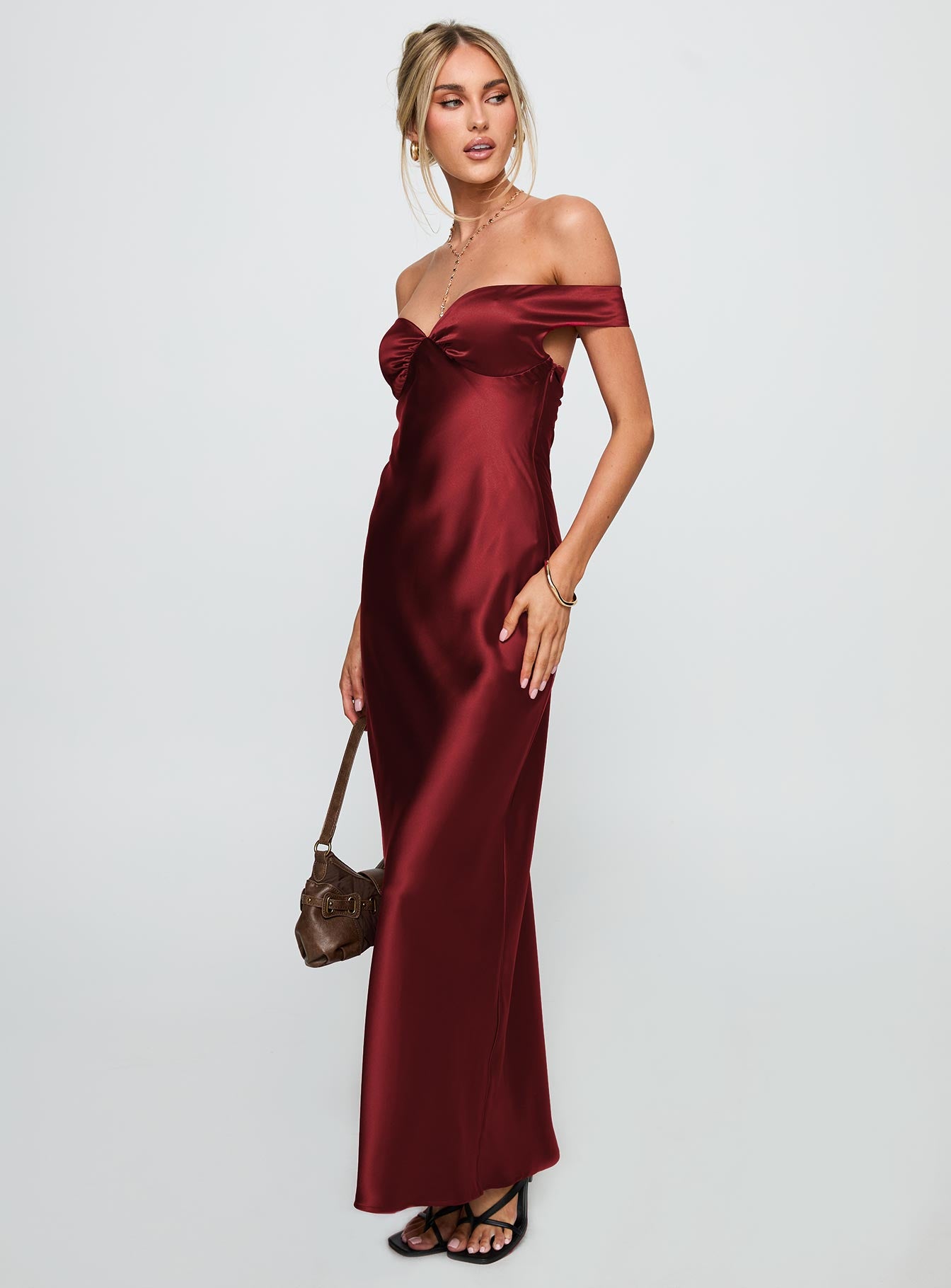 Heartthrobs Off The Shoulder Maxi Dress Red、mySite、solidvoid