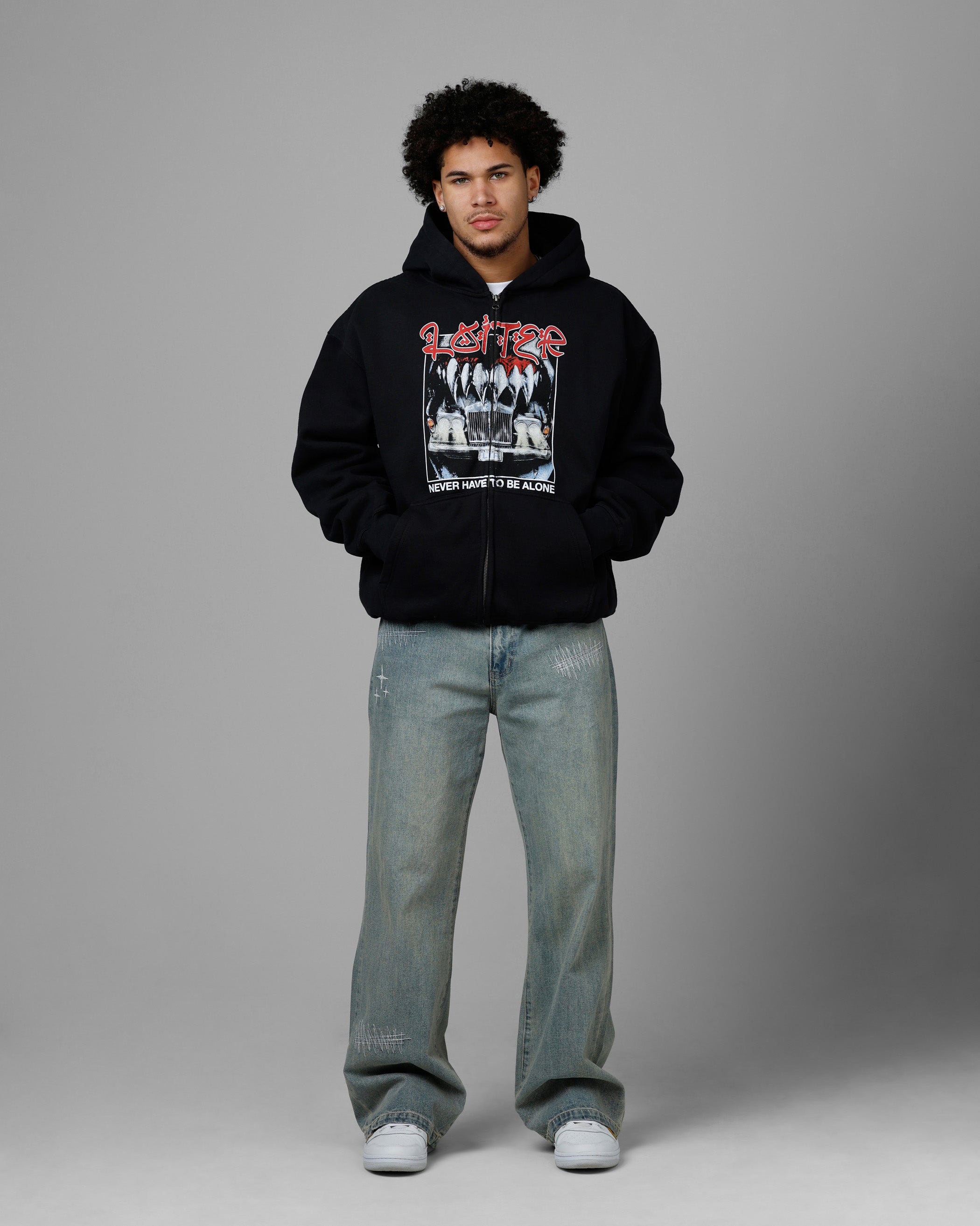 {product_title} - {shop_name}