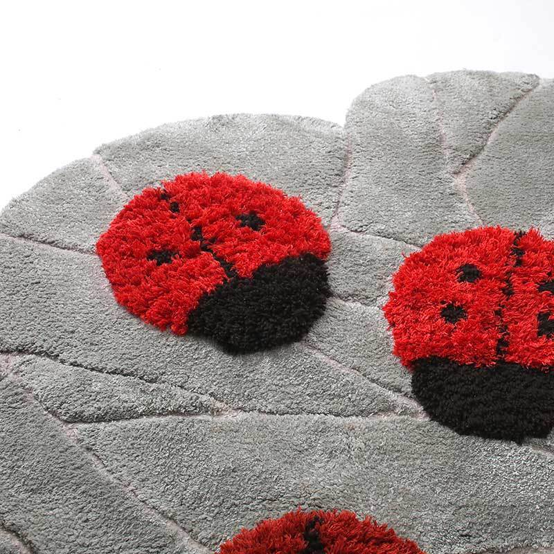 Ladybugs Area Rug、mySite、gigharbornorthrealestate