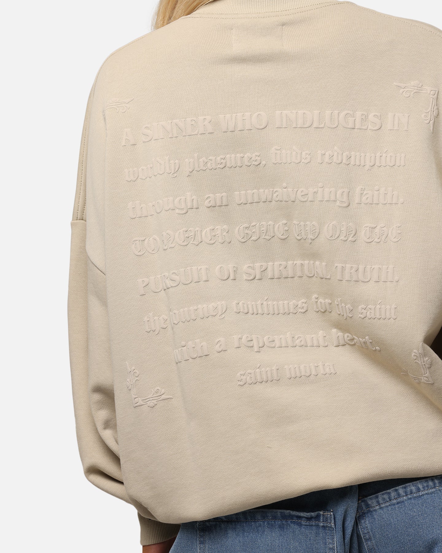 Saint Morta Repentant Heart Crewneck Stone、mySite、zt4zffjzw