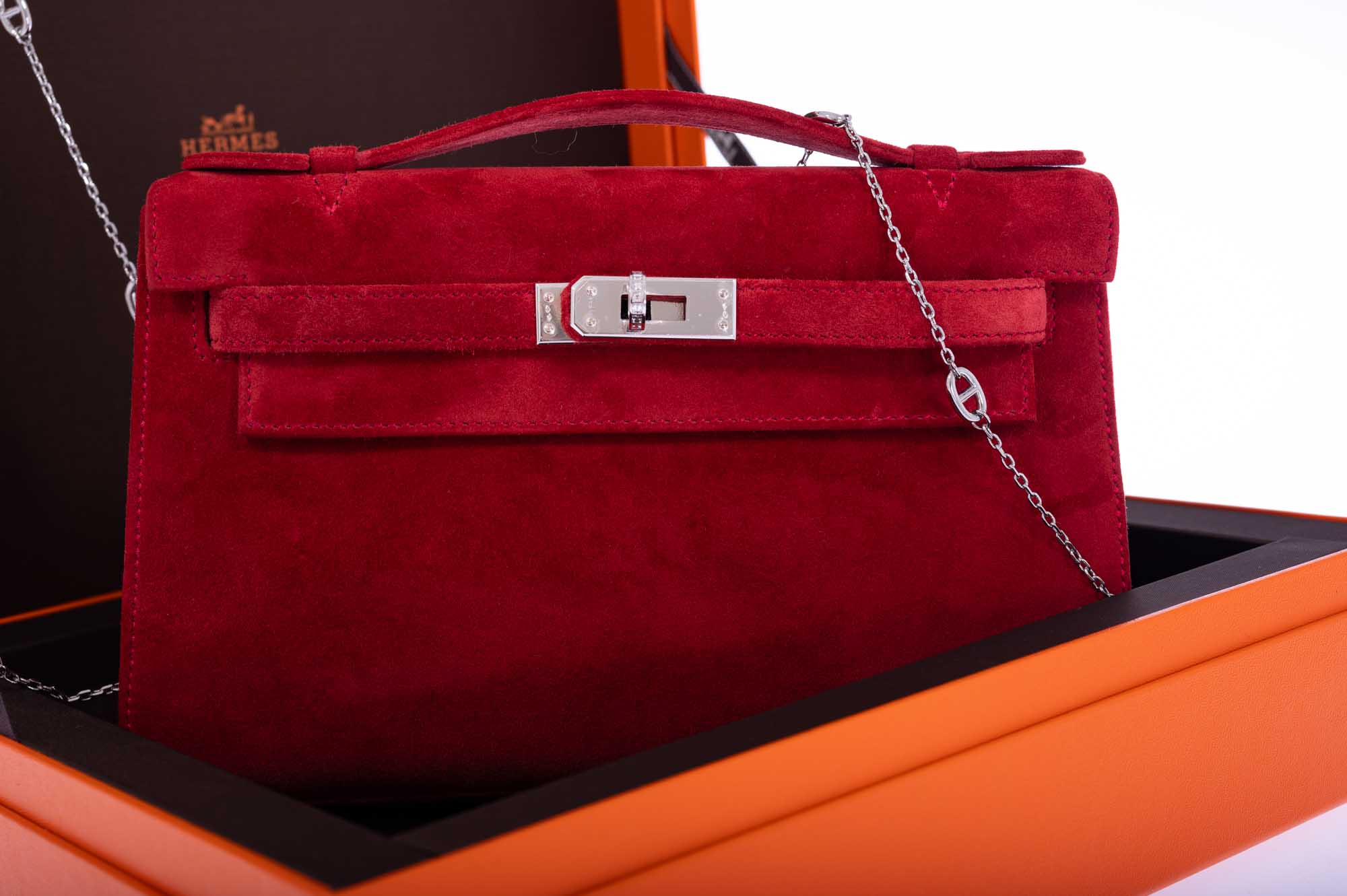 Hermès Exceptional Collection Rubis Veau Doblis Suede Diamond Kelly Pochette with 18k White Gold & Diamond Hardware、mySite、garminoutage.com