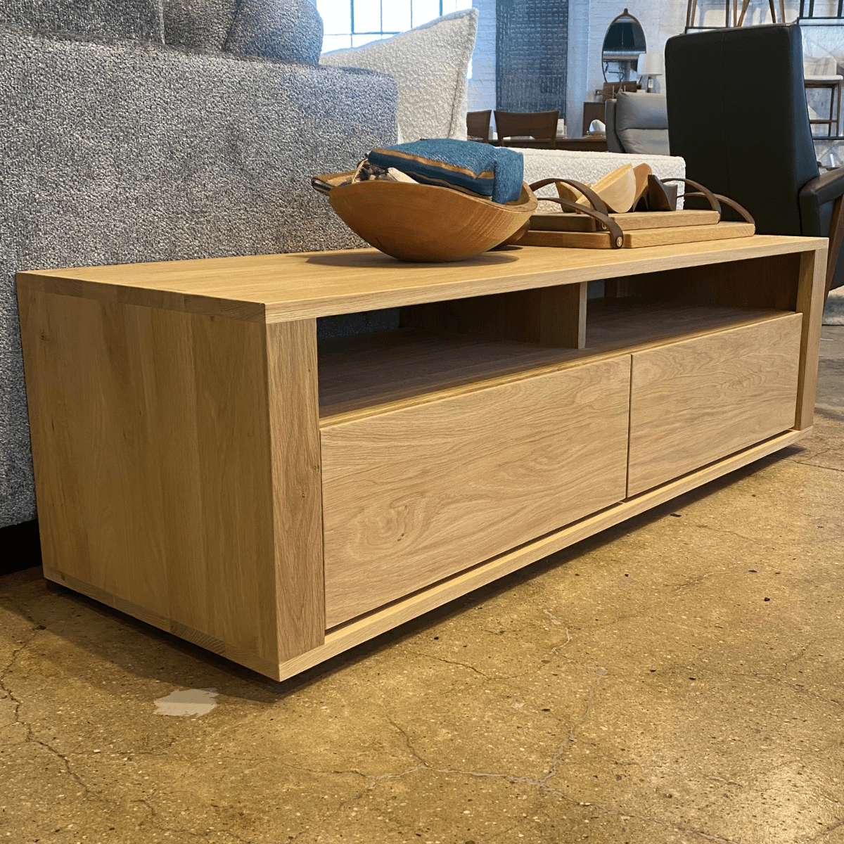 Open Shadow TV Cupboard by Ethnicraft、mySite、neckold