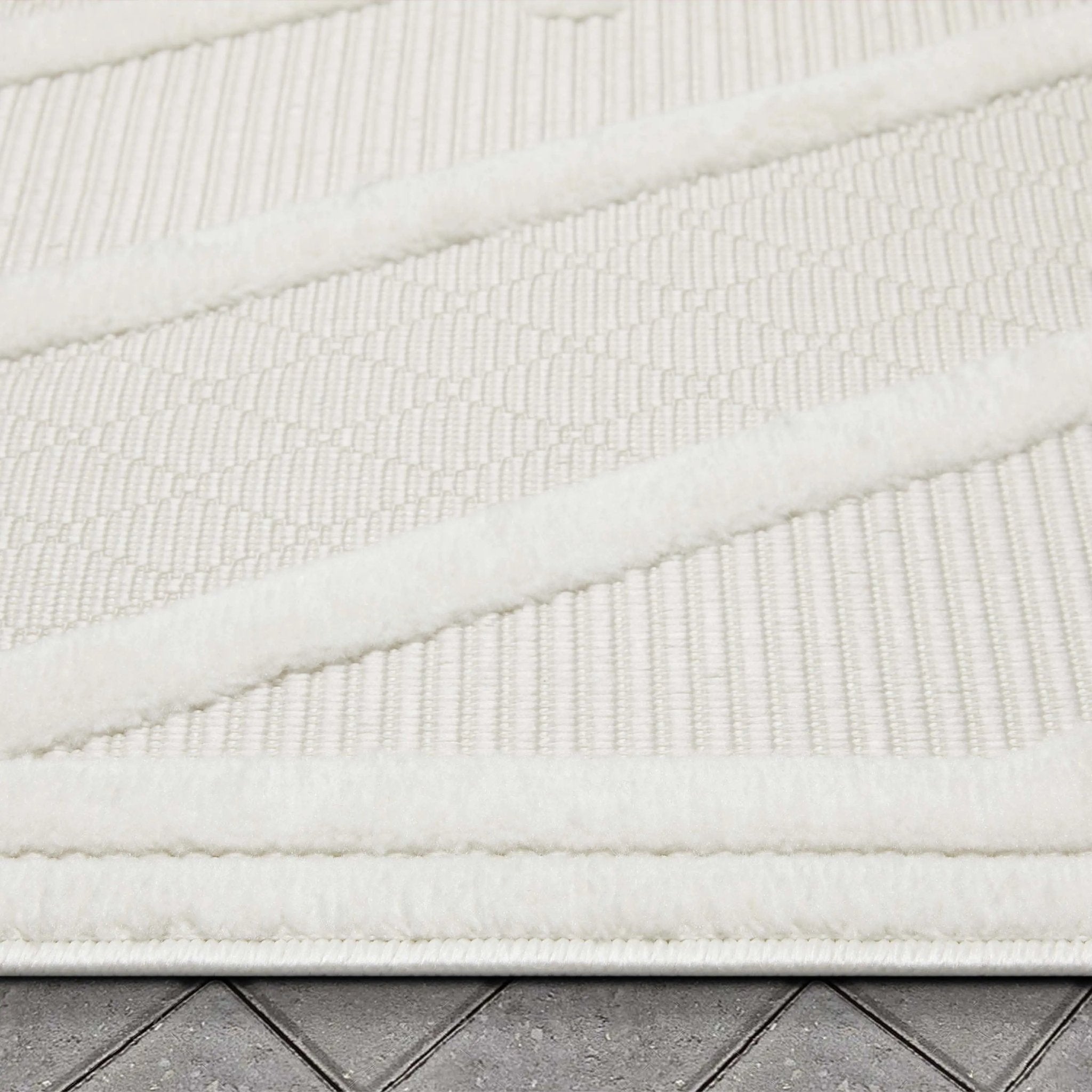 Mali Tribal Diamond Pattern Indoor/Outdoor Ivory High-Low Rug、mySite、gigharbornorthrealestate