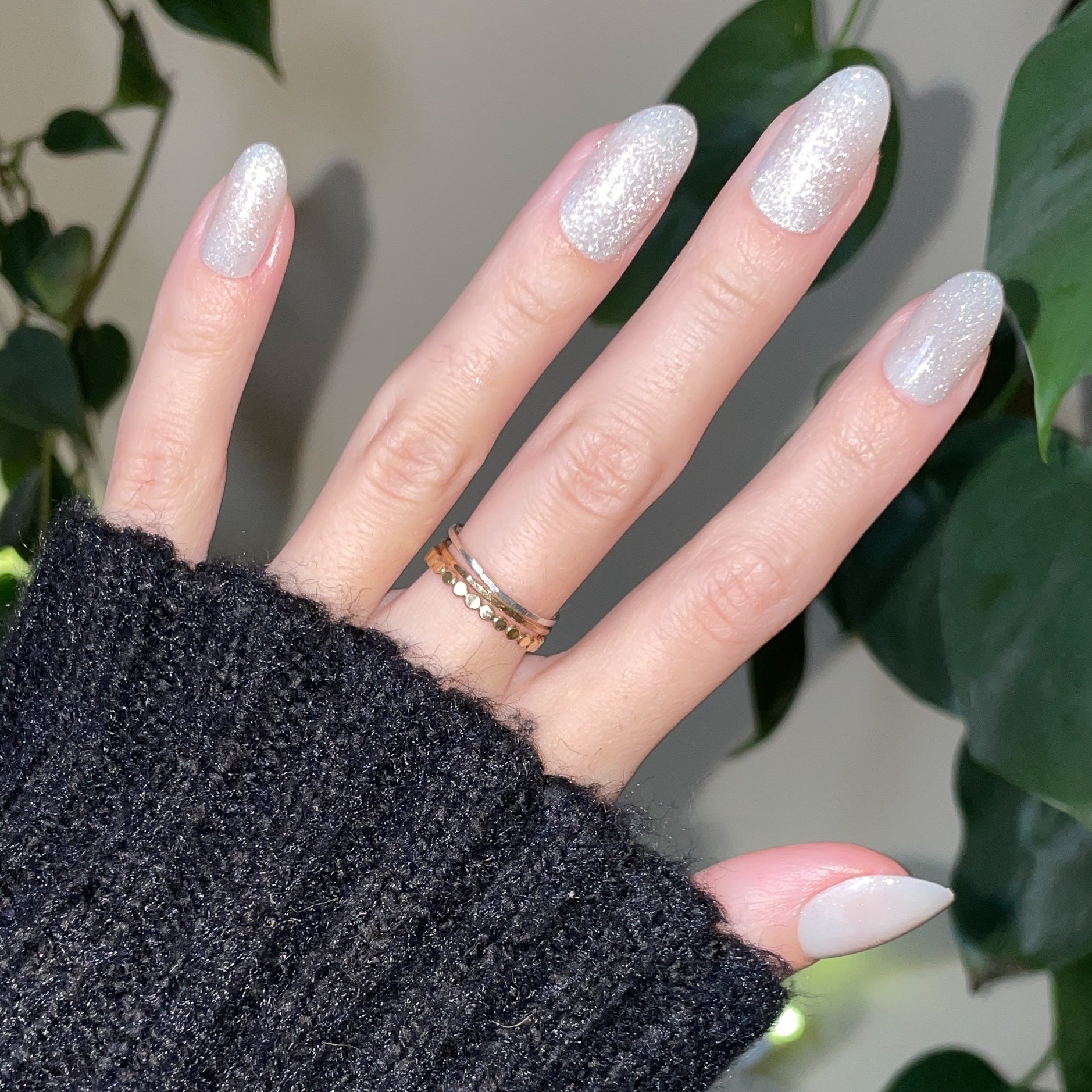 Platinum Velvet - Press-On | Medium | Oval、mySite、solidvoid