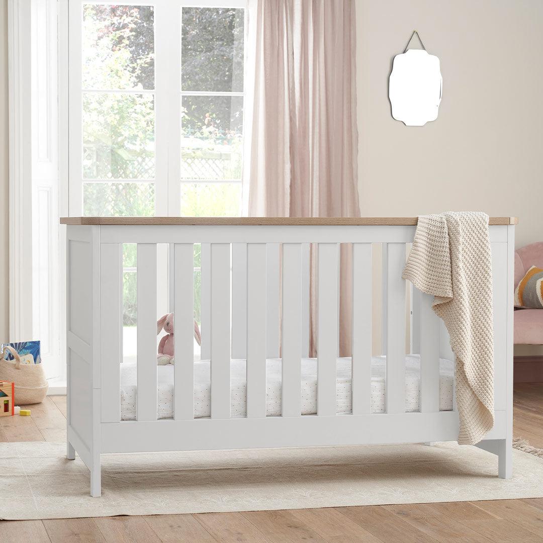  Tutti Bambini Verona Cot Bed - White/Oak、mySite、merchandisen