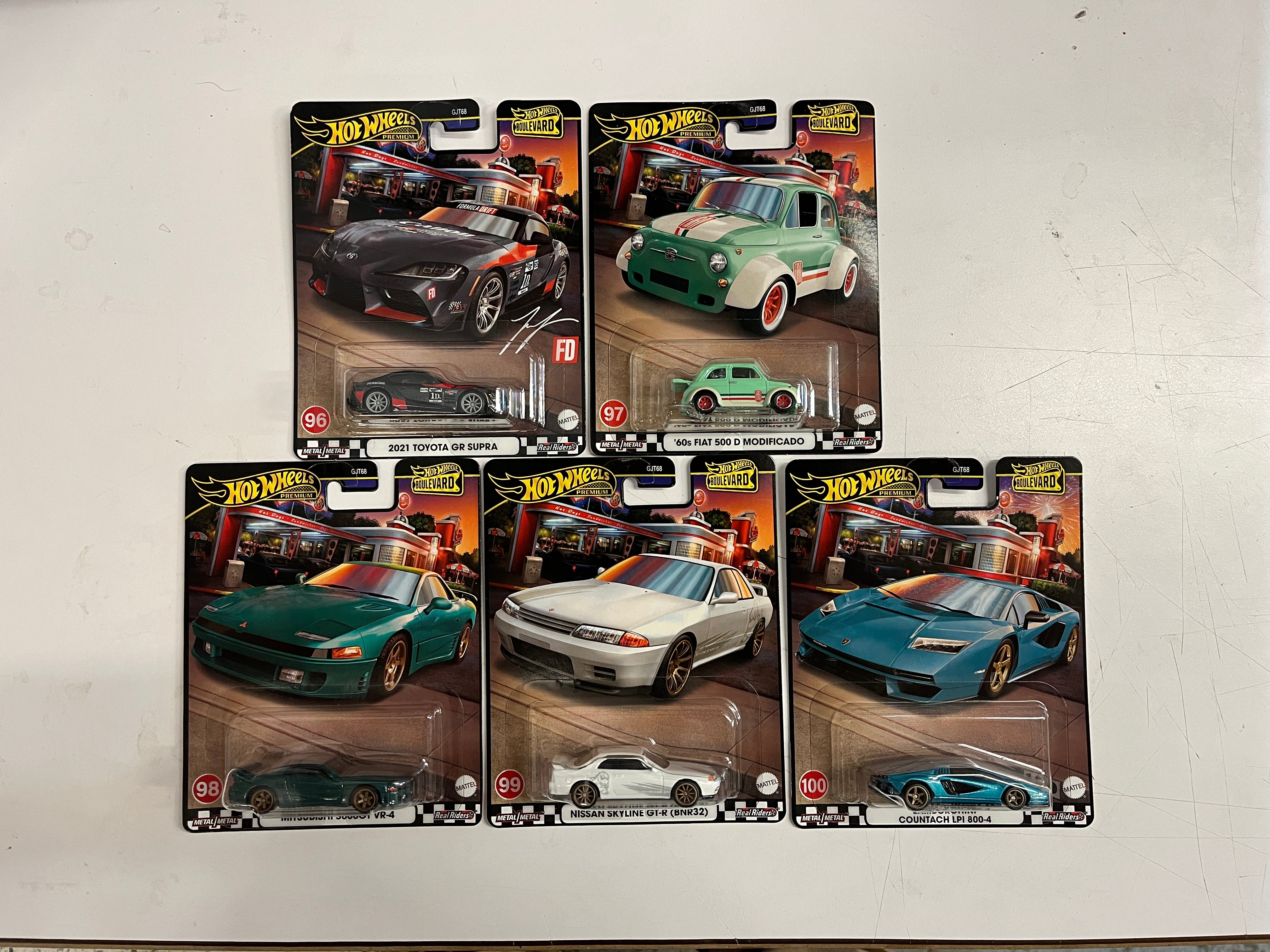 5 Car Set from Case V * 2024 Hot Wheels Boulevard Case V、mySite、hgirdovlk