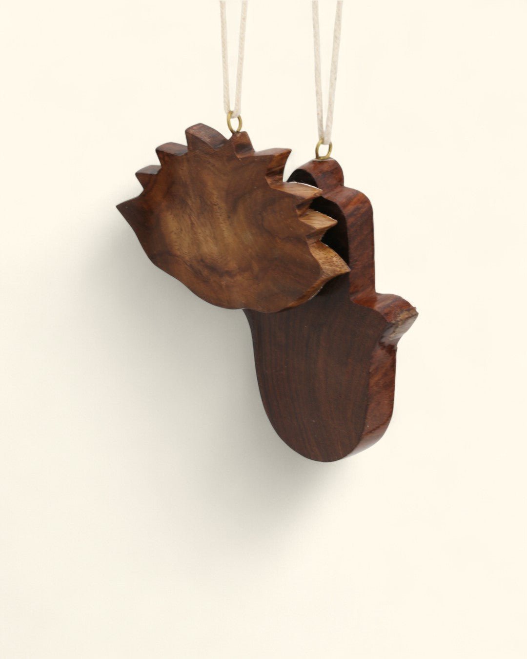 Hand-Carved Mango Wood Hamsa & Lotus Ornaments – Set of 2、mySite、topwebapps