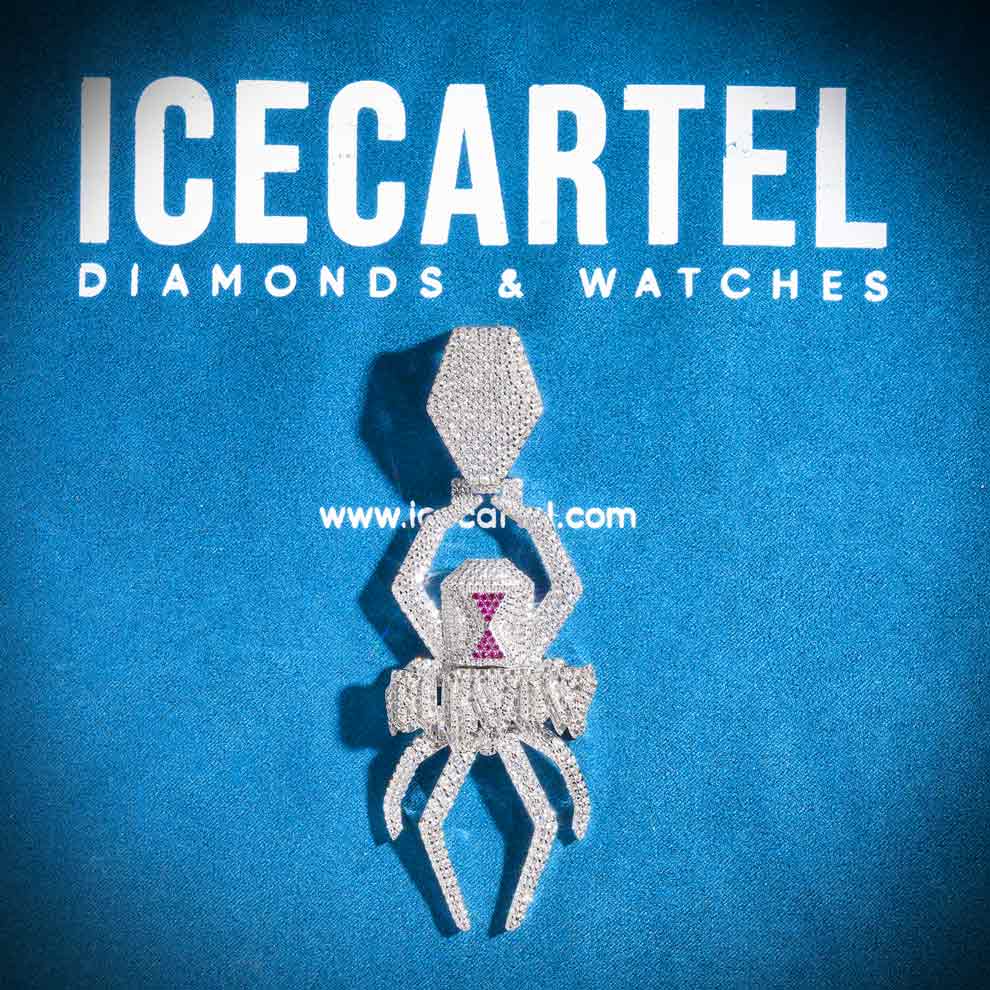 Moissanite Custom Spider Pendant 14K Gold、mySite、hinf8tx79