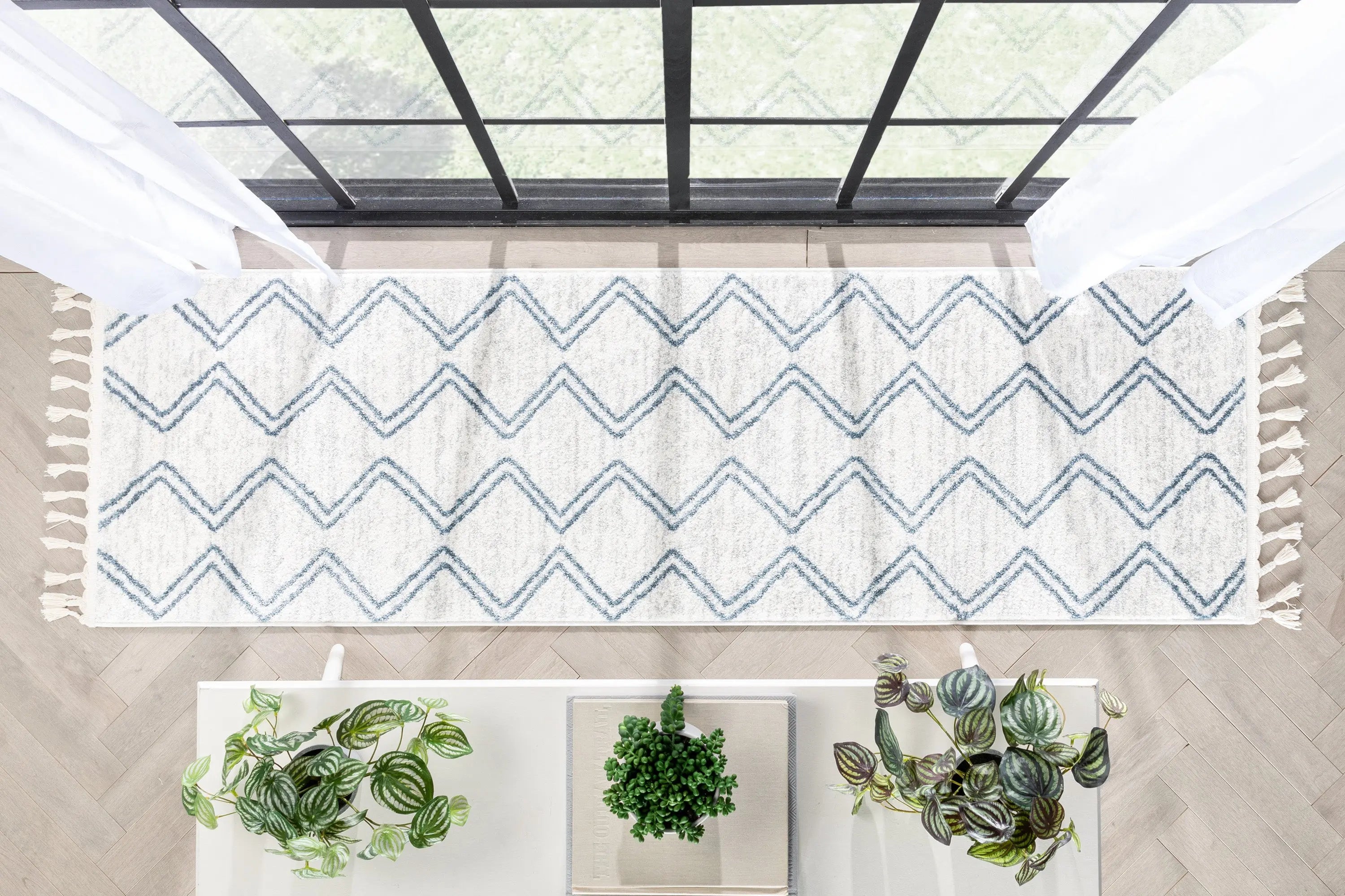 Reeve Modern Chevron Zig-Zag Blue Ivory Kids Rug、mySite、gigharbornorthrealestate