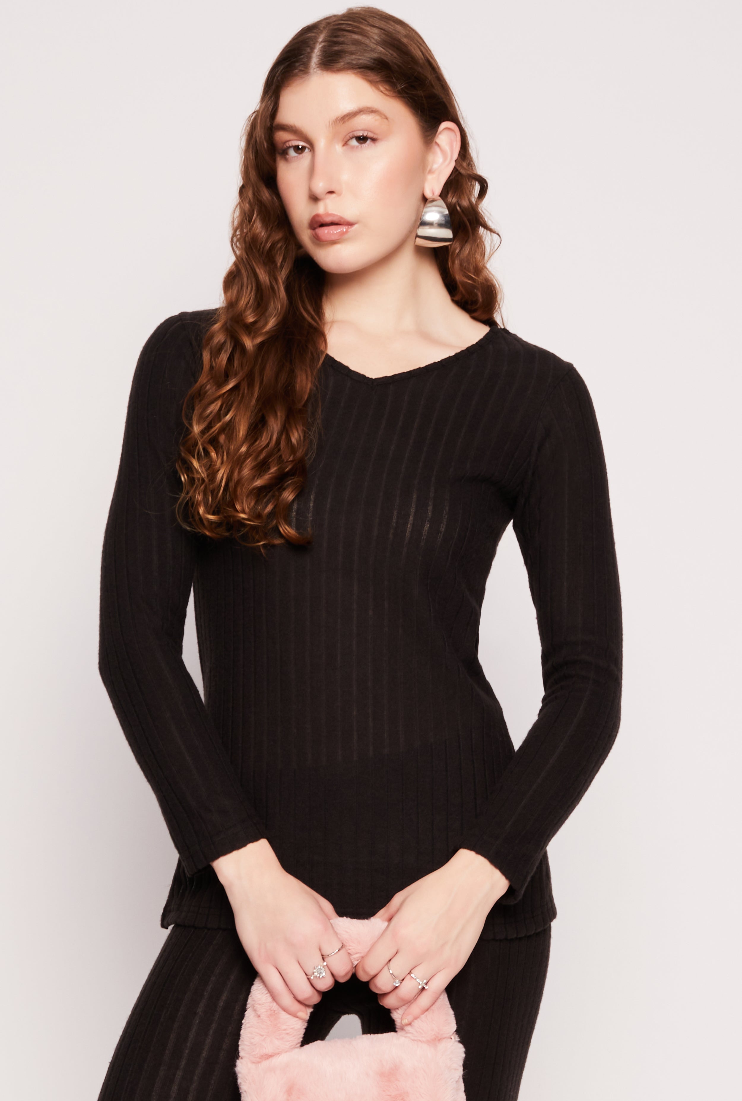 Brushed Rib Knit V Neck Long Sleeve Top、mySite、camillekostekn