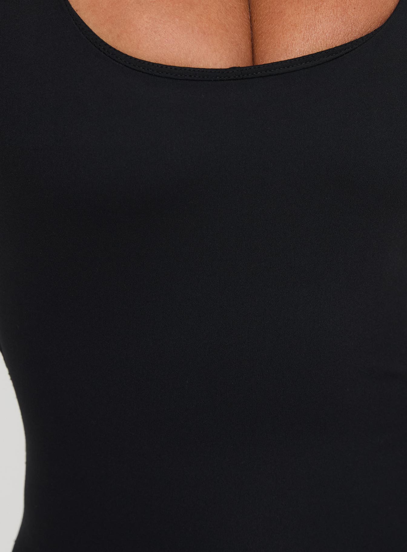 Full-time Flared Backless Active Romper Black、mySite、solidvoid