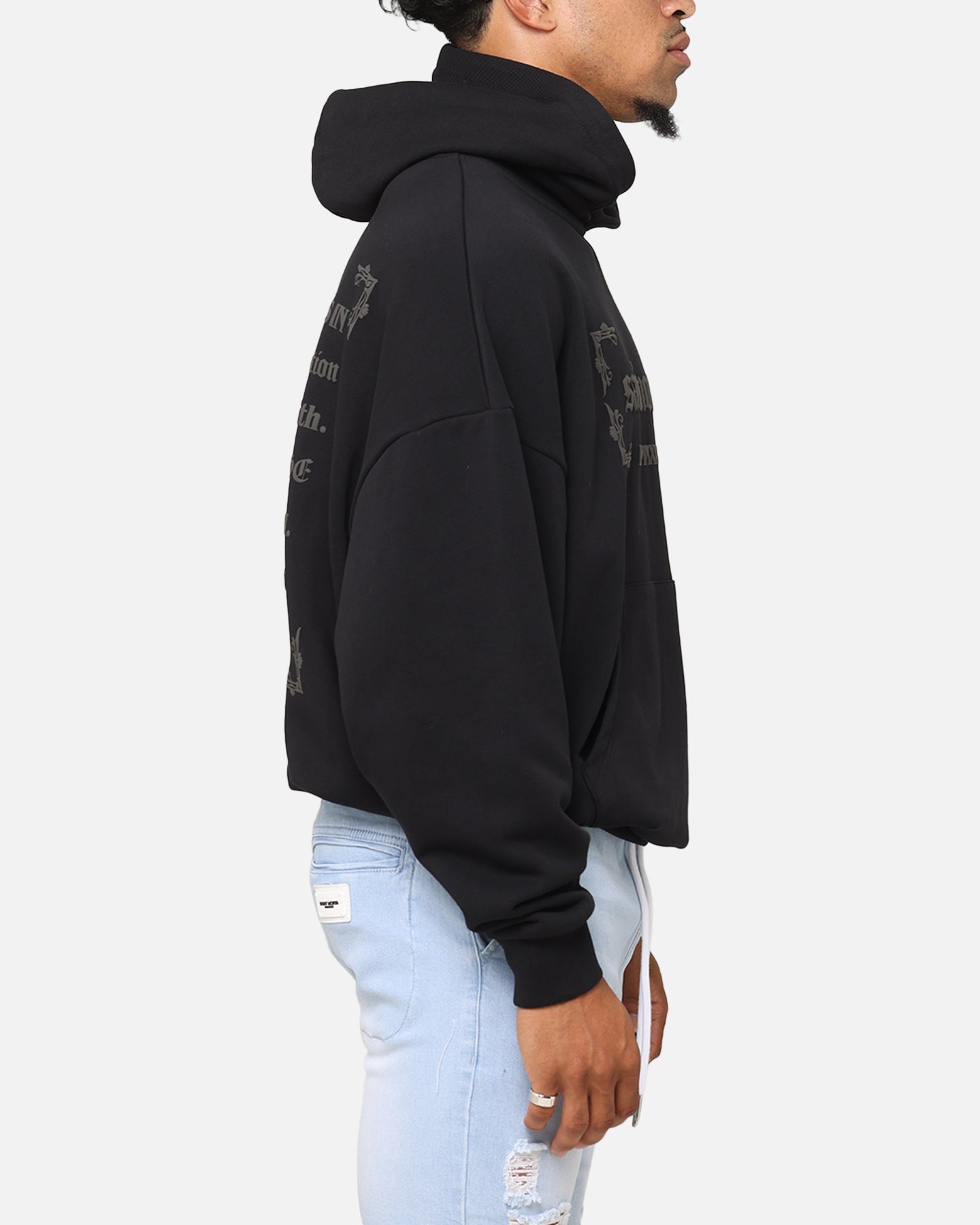 {product_title} - {shop_name}