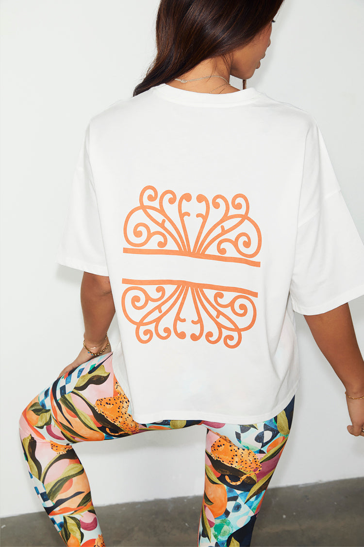 White Logo T-shirt、mySite、solidvoid